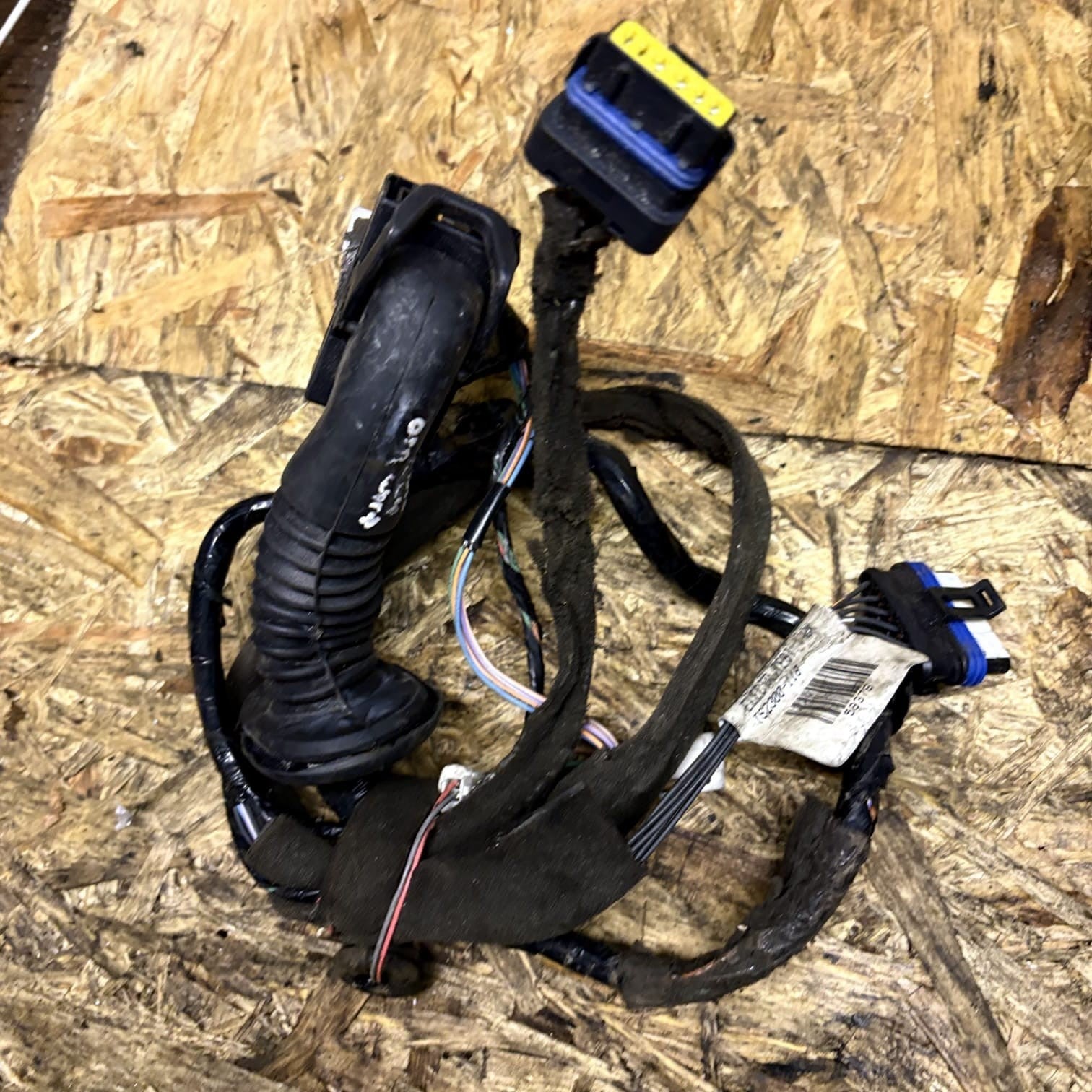 RENAULT Scenic MK2 03-09 Driver Rear Right Door Wiring Loom Cable 8200466049