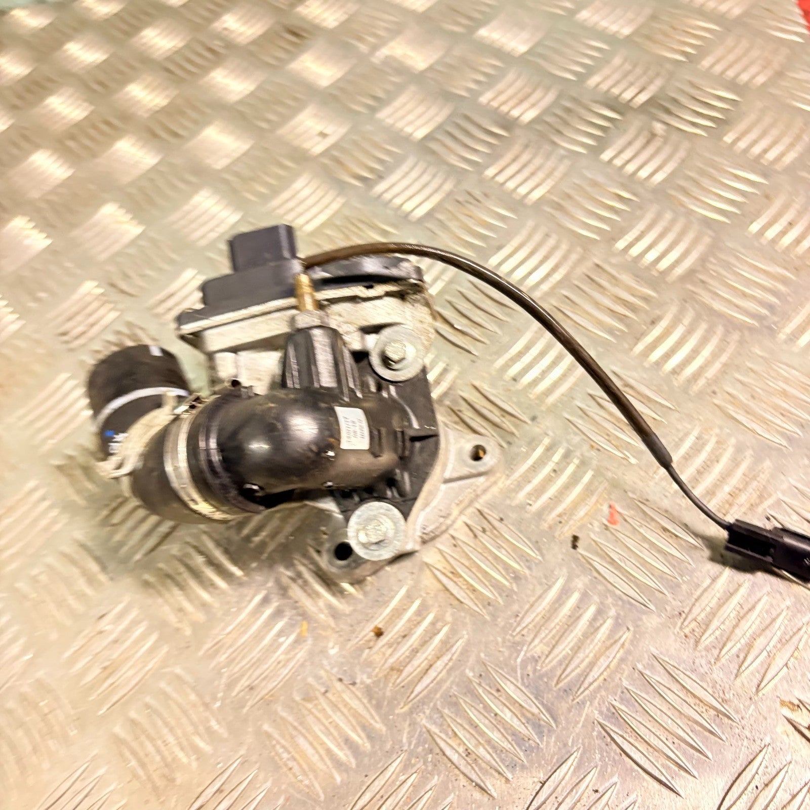 DACIA LOGAN EGR VALVE HU150100-0213