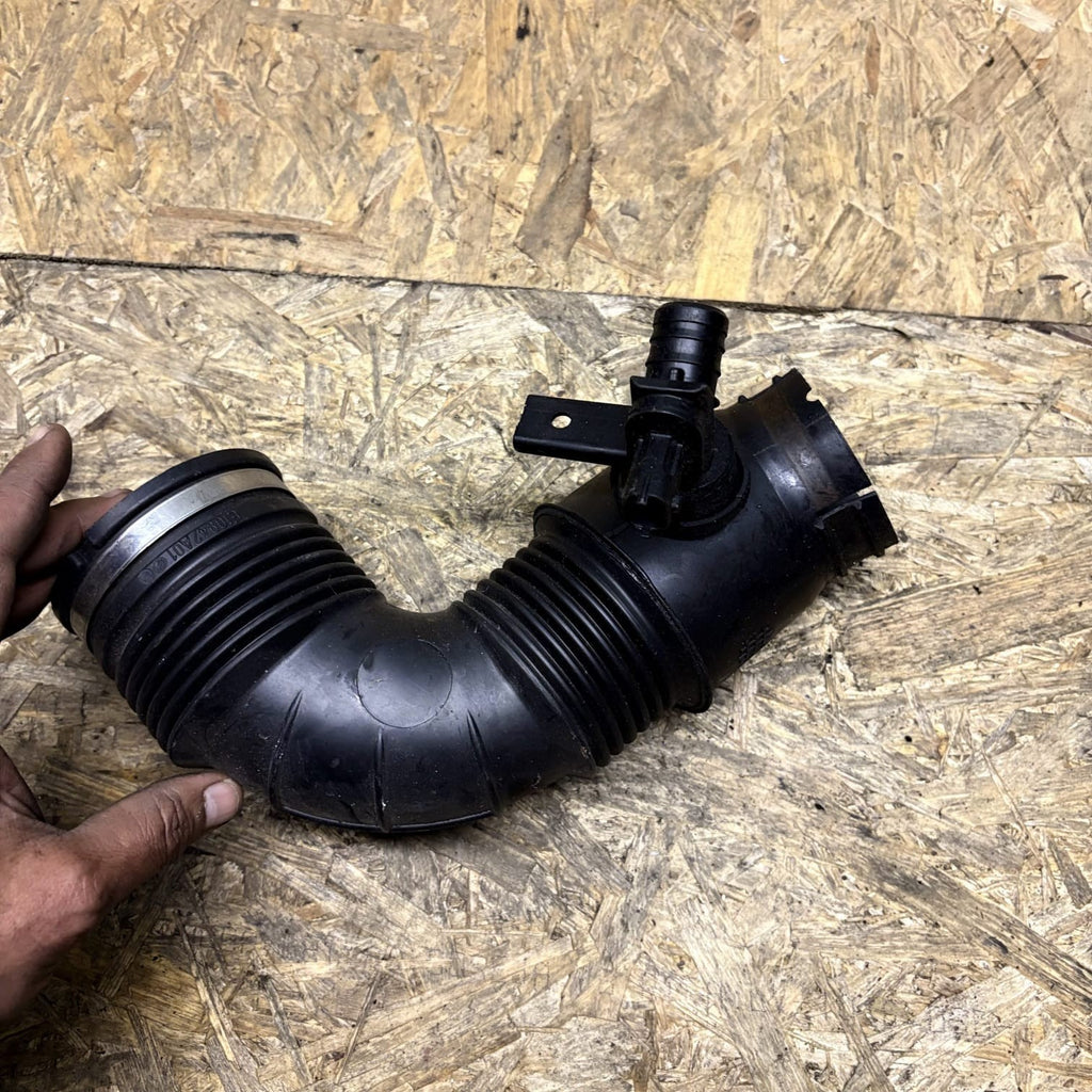 Vauxhall Opel Insignia Mk1 2.0 CDTi A20DTH Air Intake Pipe Hose 55561787 09-17