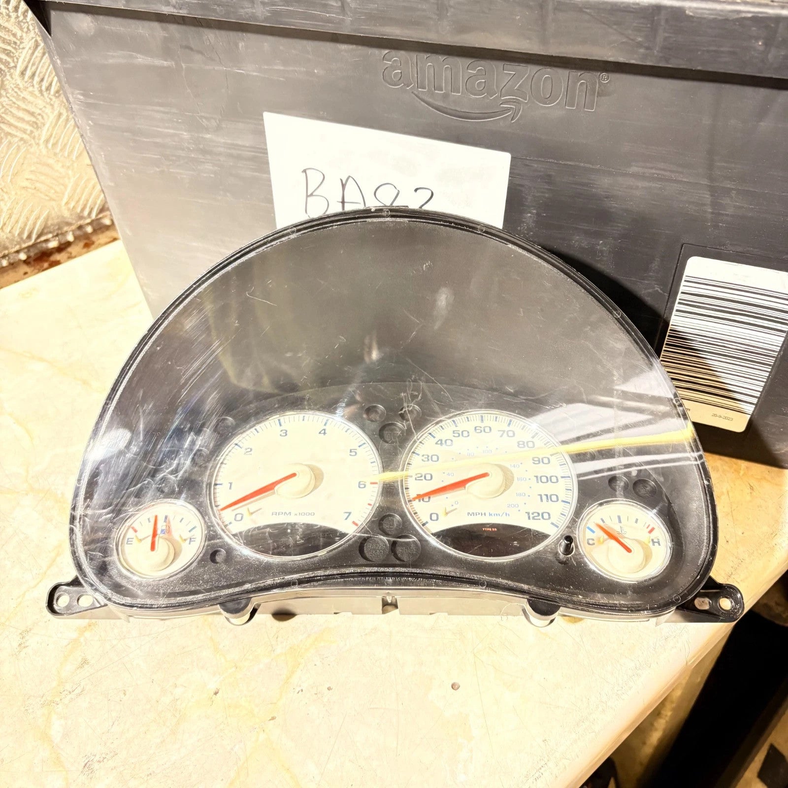 2002 JEEP CHEROKEE KJ 2.5 CRD TURBO DIESEL MANUAL SPEEDO CLUSTER 04832731AB