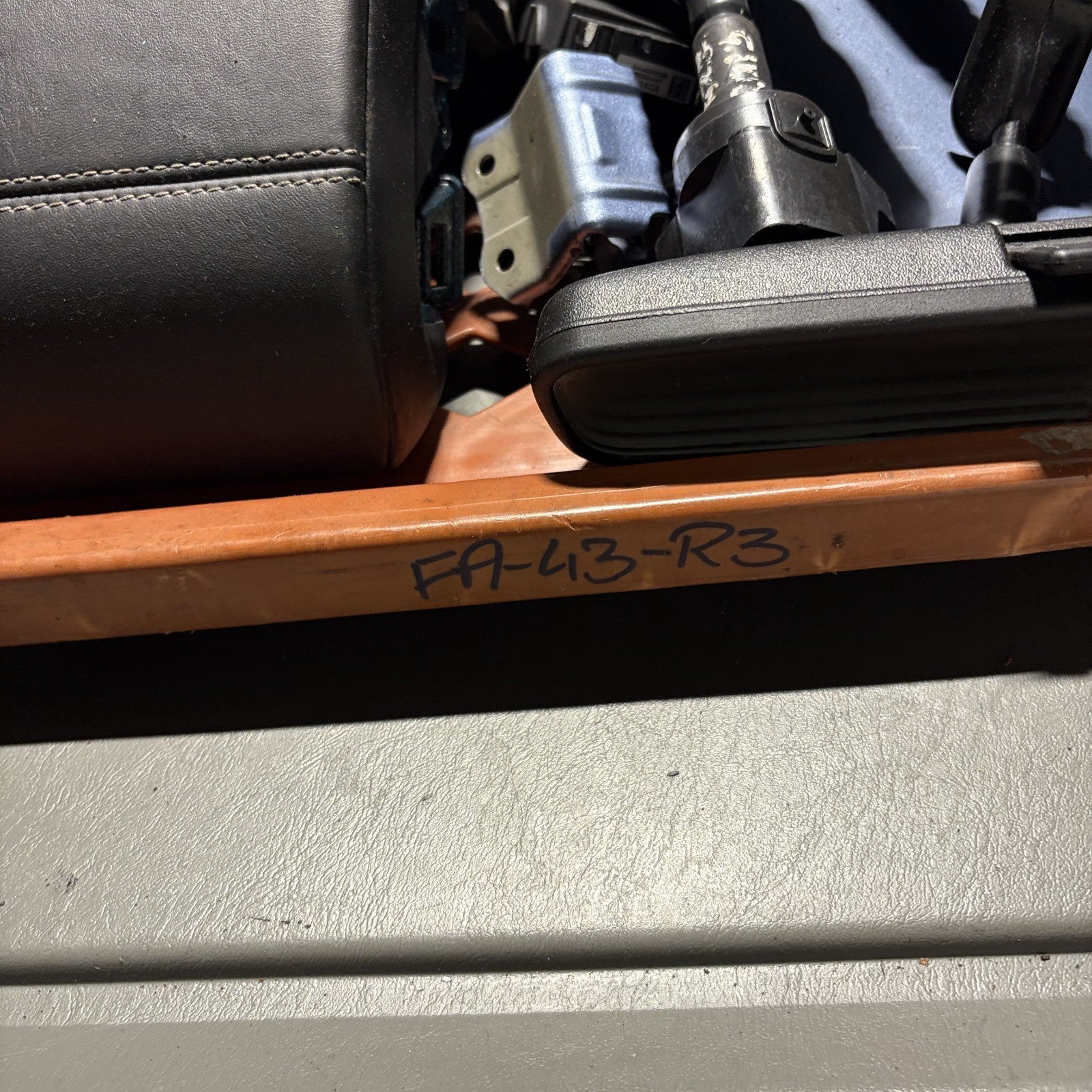VOLVO V50 04-12 Rear Left Passenger Side Electric Window Control Switch 30773217