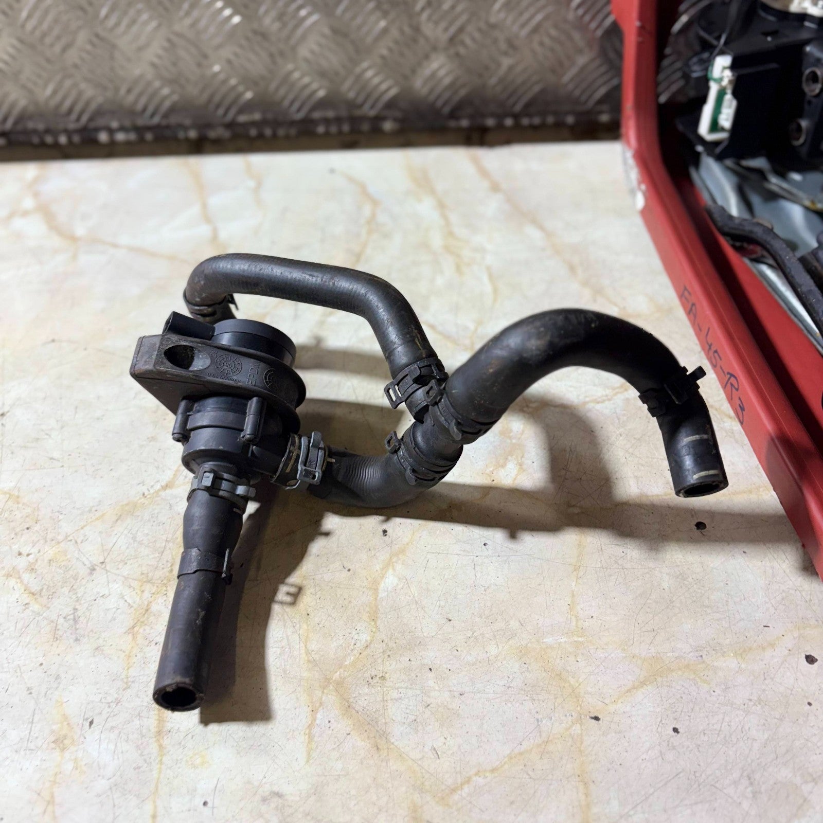 2014 AUDI A1 ENGINE SECONDARY WATER PUMP 309500190