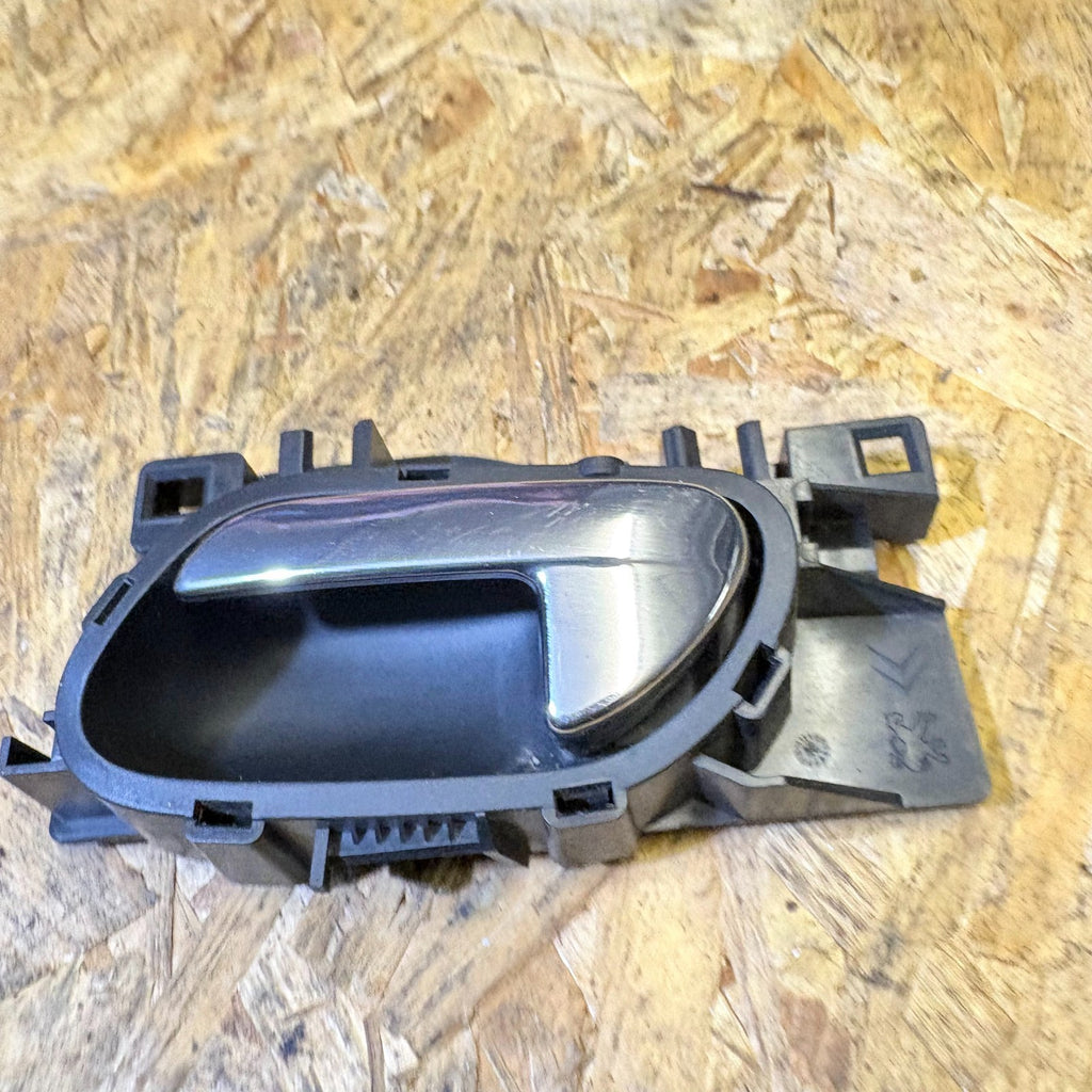 CITROEN C4 2008 GRAND PICASSO INNER DOOR HANDLE LEFT SIDE FRONT