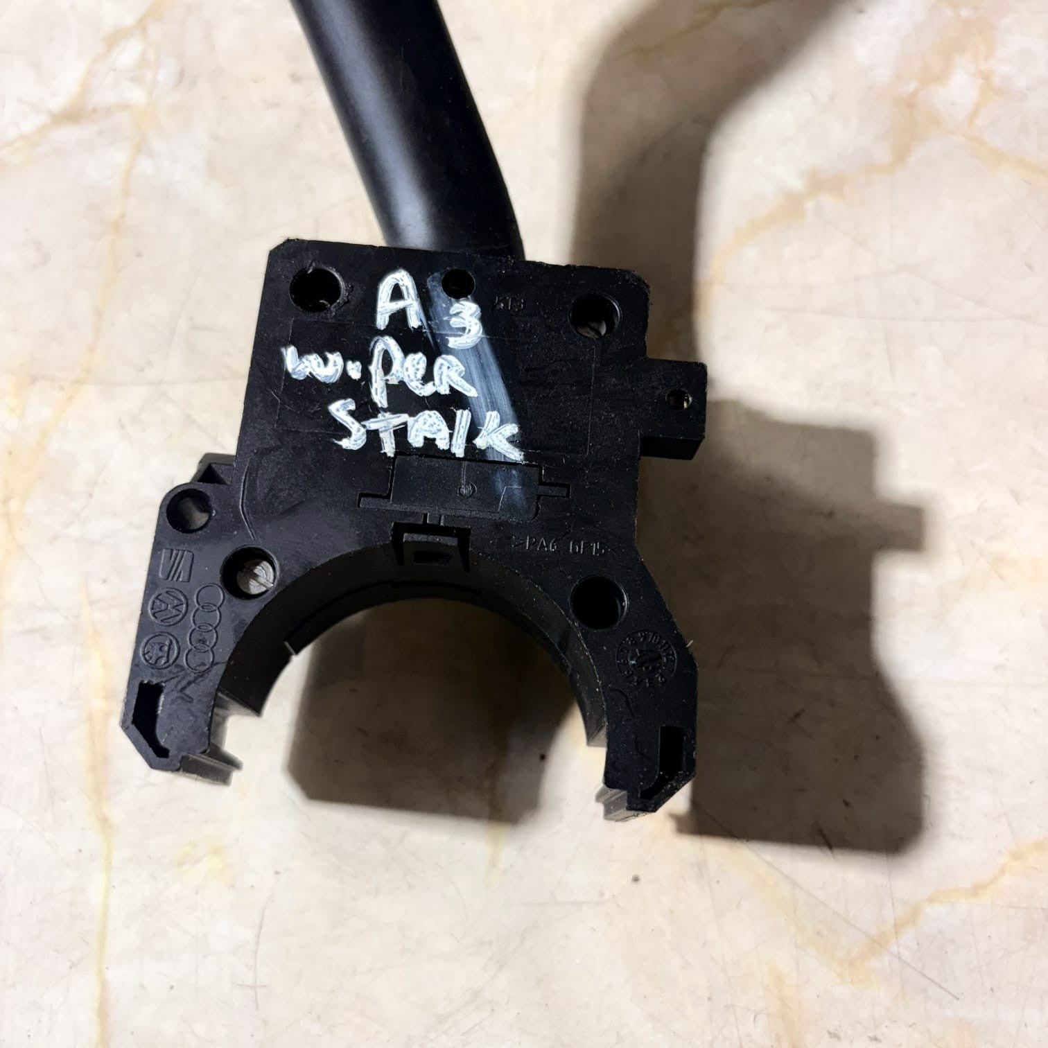 Audi A3 S3 8L 8P 1996-2013 Windscreen Wiper Stalk Control Lever 4B0953503F
