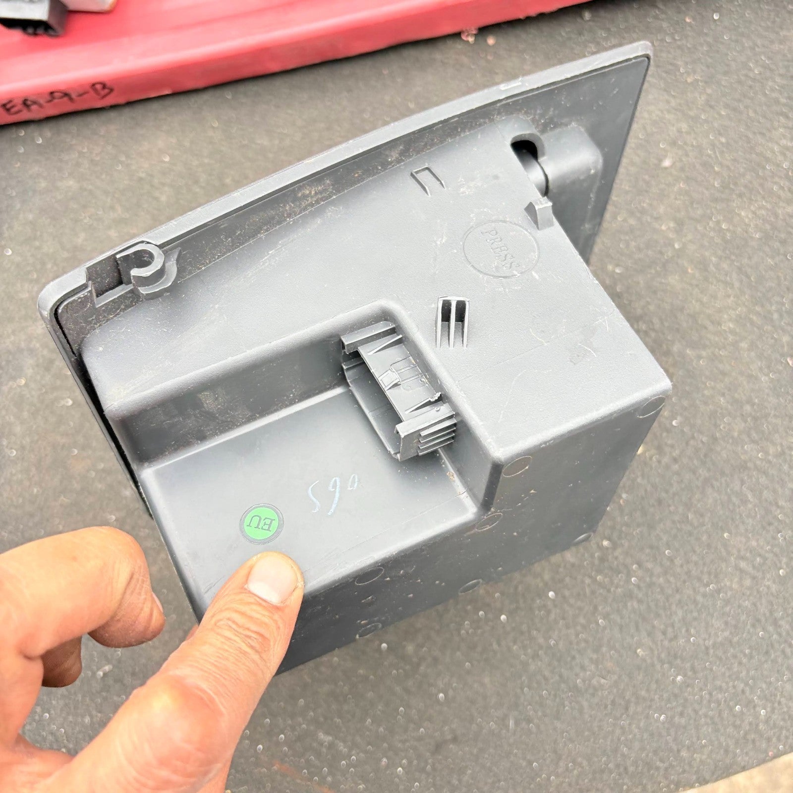 MG MG6 MK1 2010-2016 DRIVERS SIDE LOWER DASH STORAGE COMPARTMENT 30014664