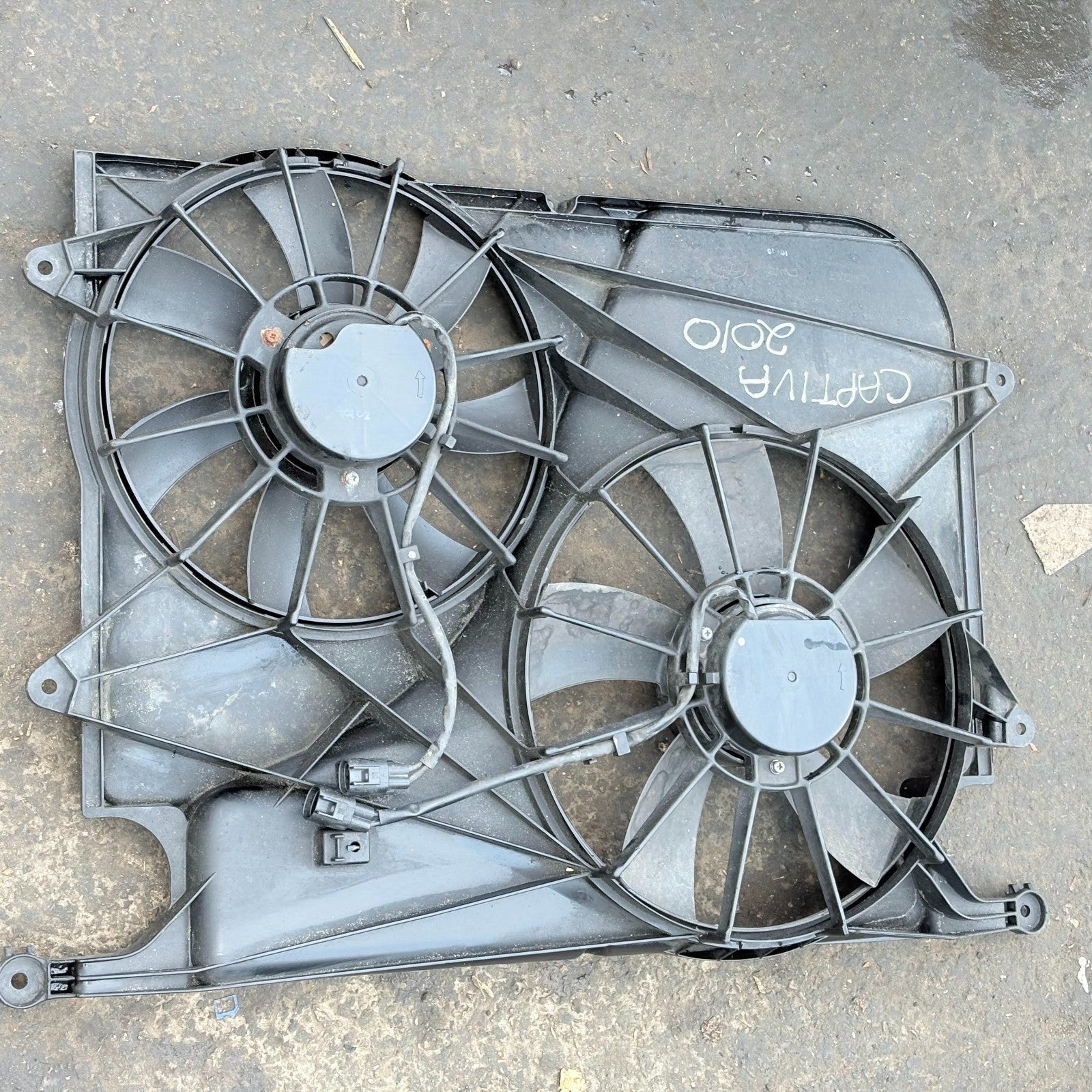 Radiator Cooler Fan for Chevrolet Captiva 2010 PA66GFM40
