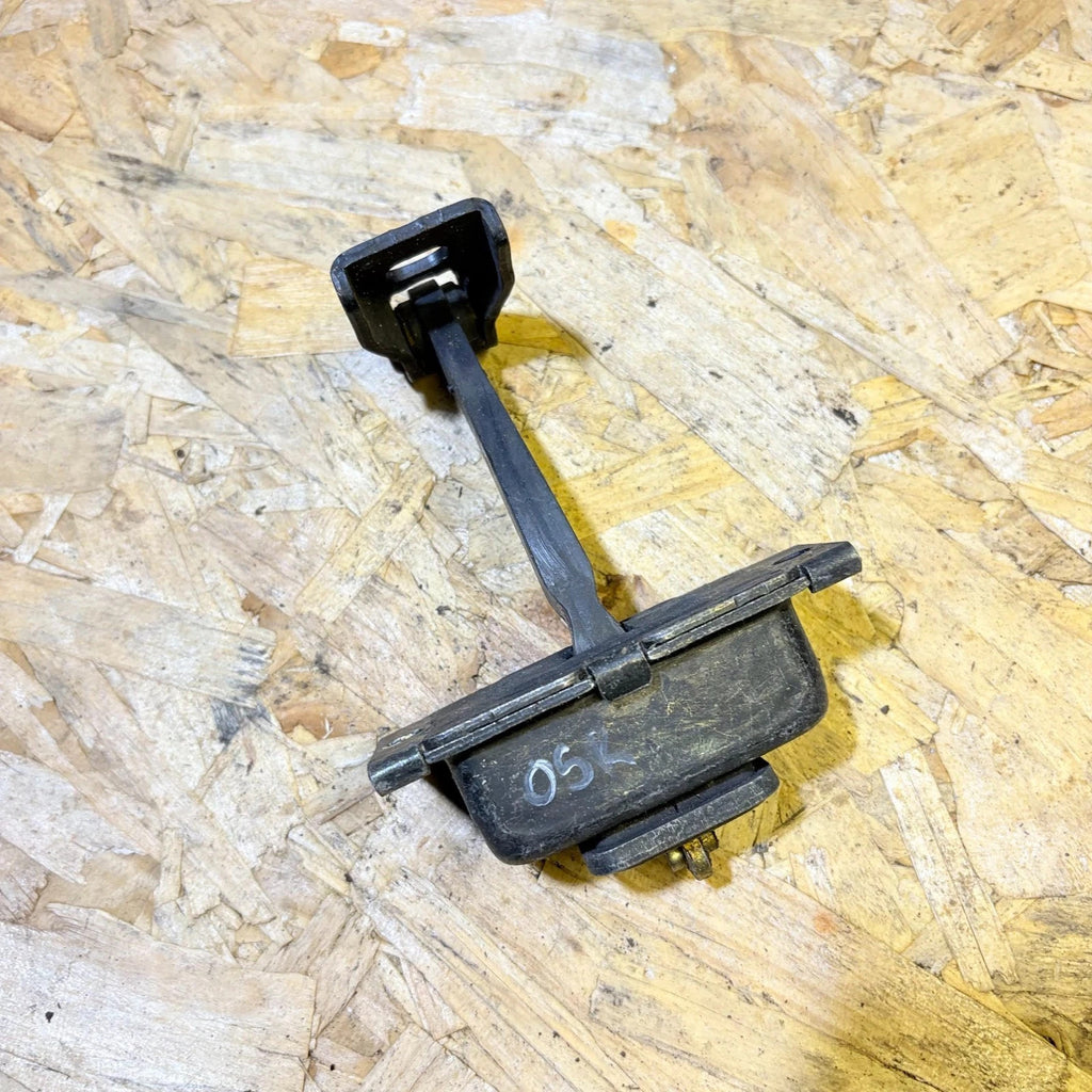 Mercedes A-Class W168 1997-2004 Front Door Check Strap A1687200116 Limiter