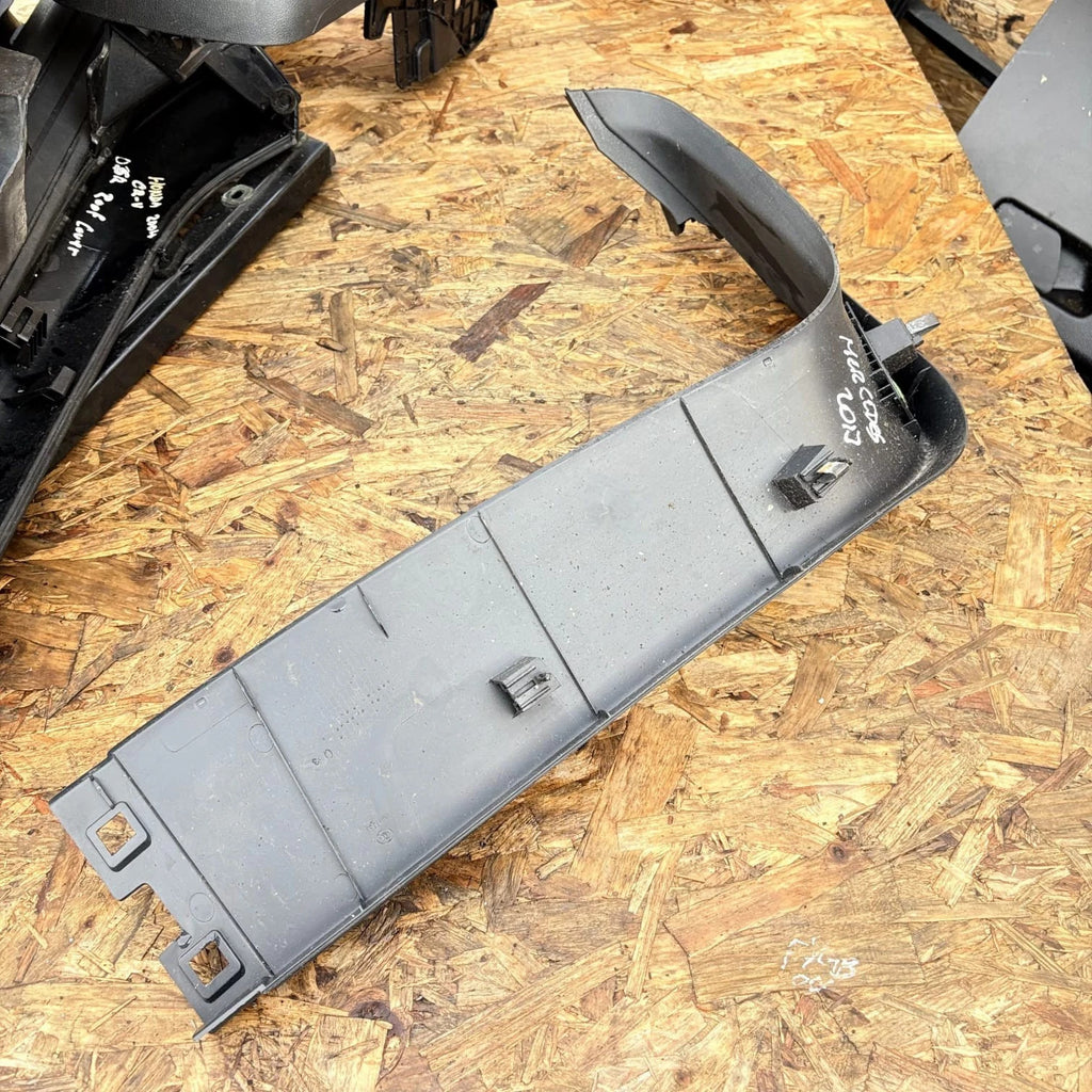 MERCEDES A CLASS W176 LEFT SIDE TAILGATE TRIM PANEL A1767400171 2013