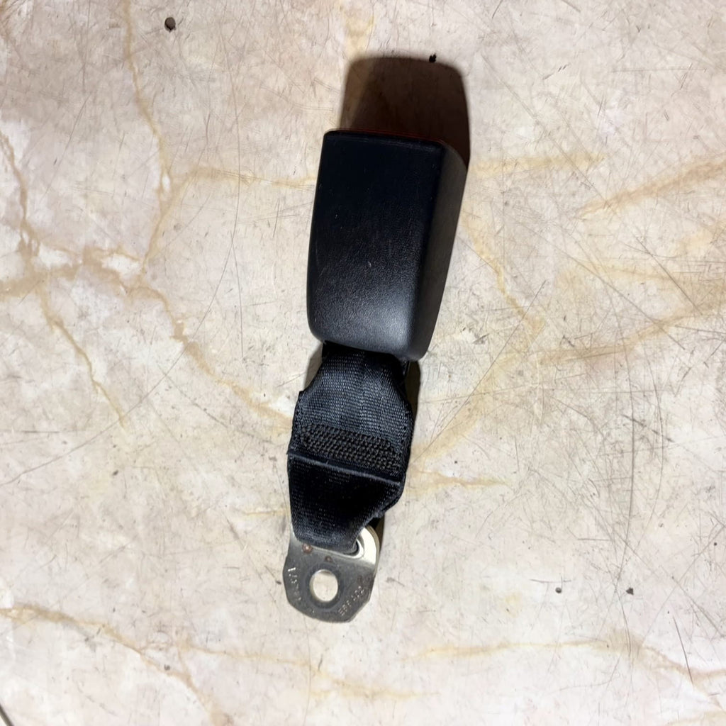 Toyota Aygo Mk1 2005-2014 RHD Rear Seat Belt Buckle Stalk Driver Side E034501