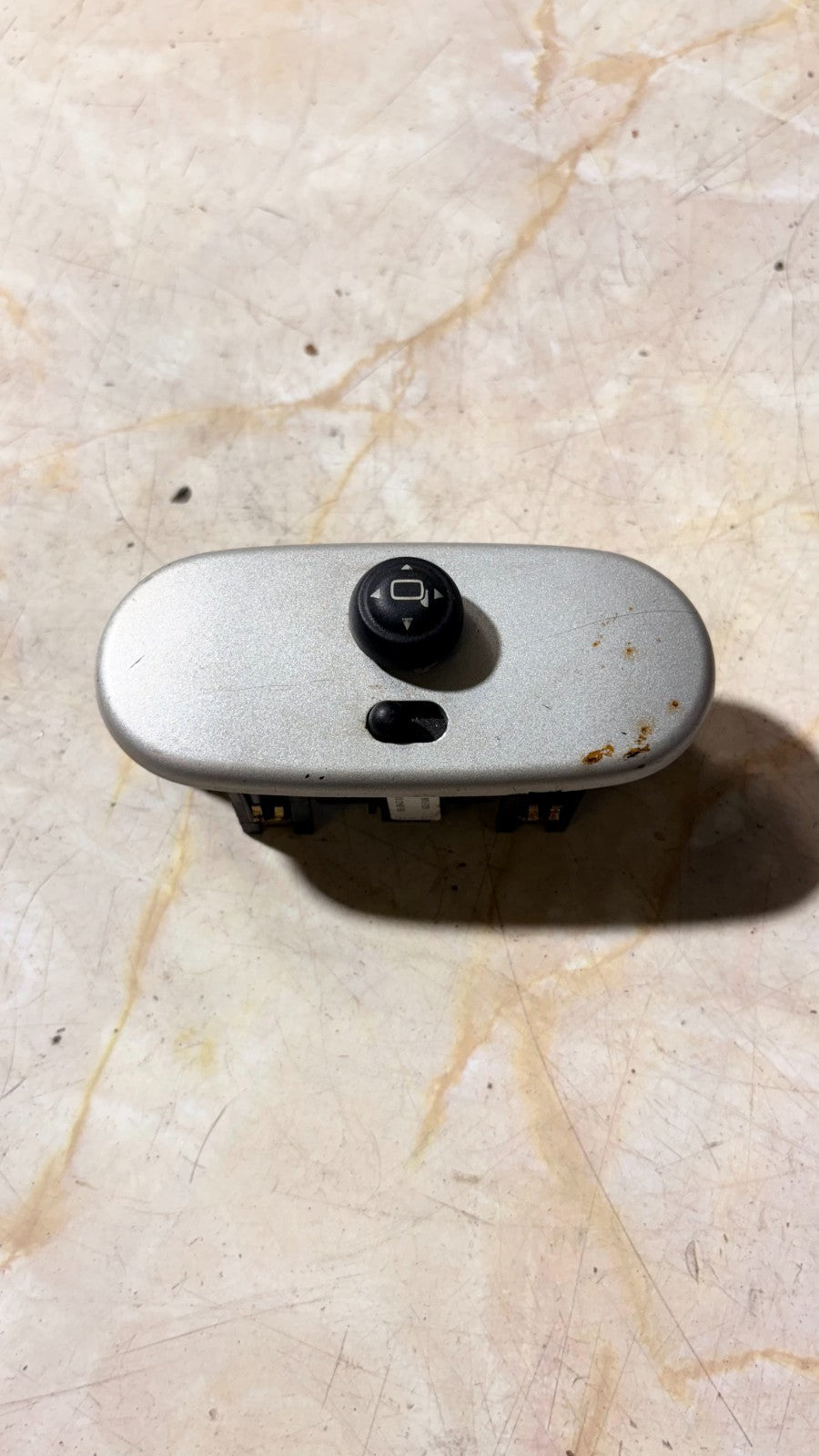 Mini Cooper 2002 Electric Wing Mirror Control Unit 6 915 123