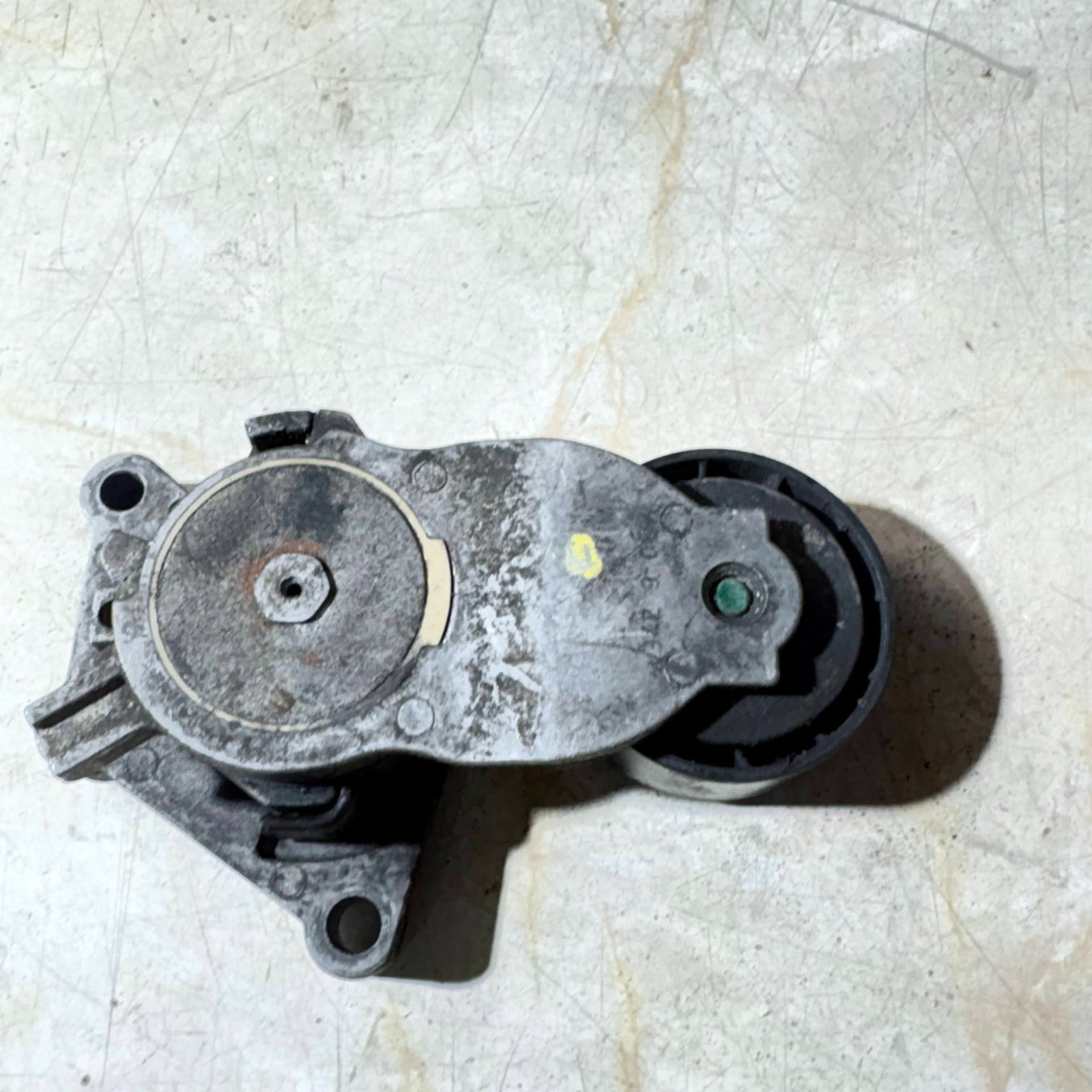 Citroen C3 Picasso 2009 Belt Tensioner Pulley A 825809