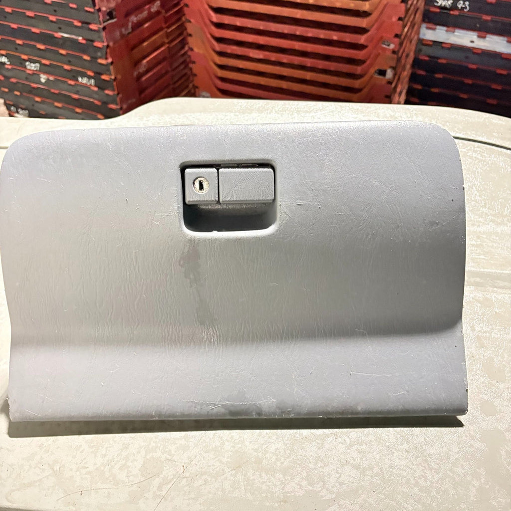 Toyota RAV4 Mk2 XA20 Glovebox Compartment Door Grey 05/2000-11/2005 55550-42030