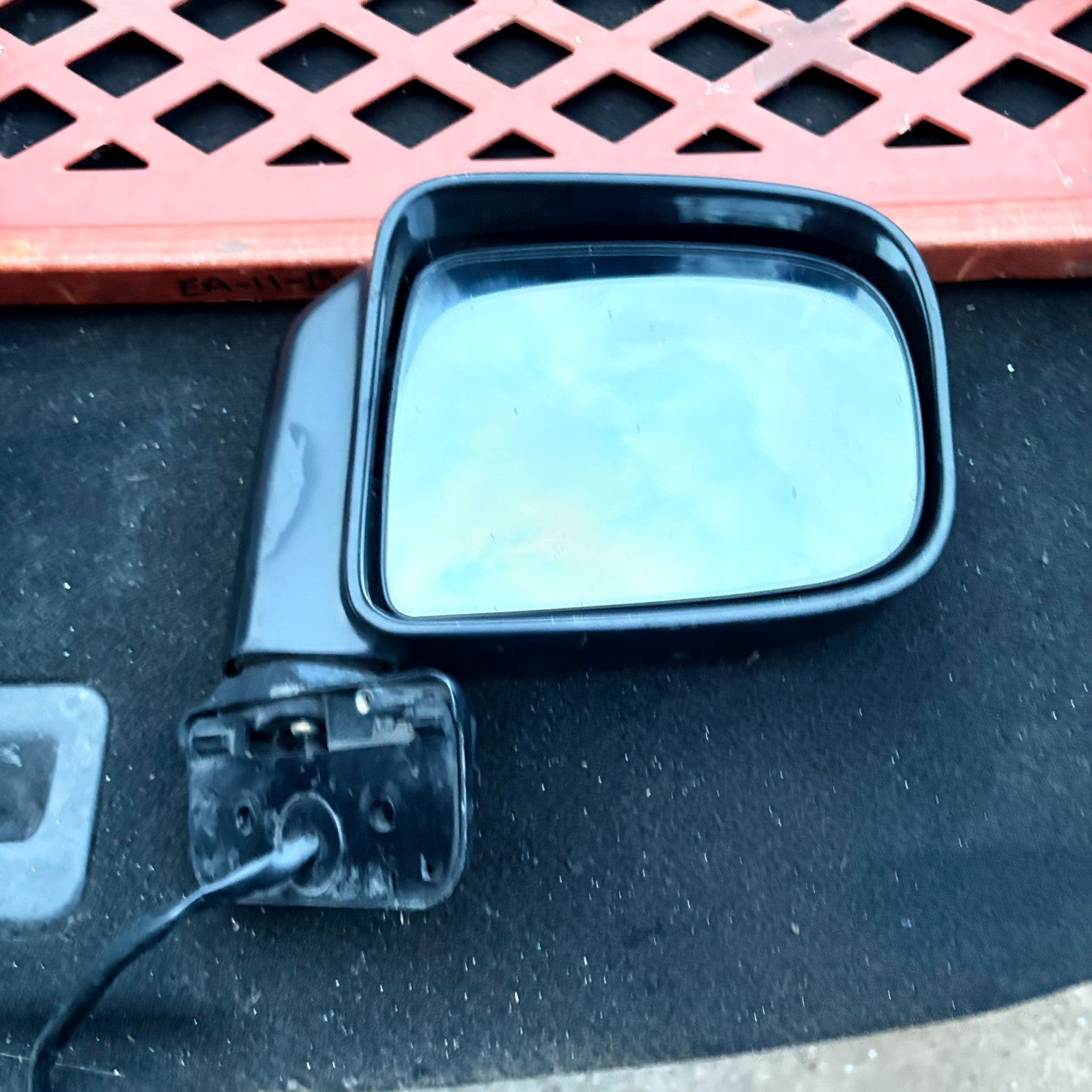 Toyota Previa 1994 Wing Mirror Assy Driver Side OSF MK1