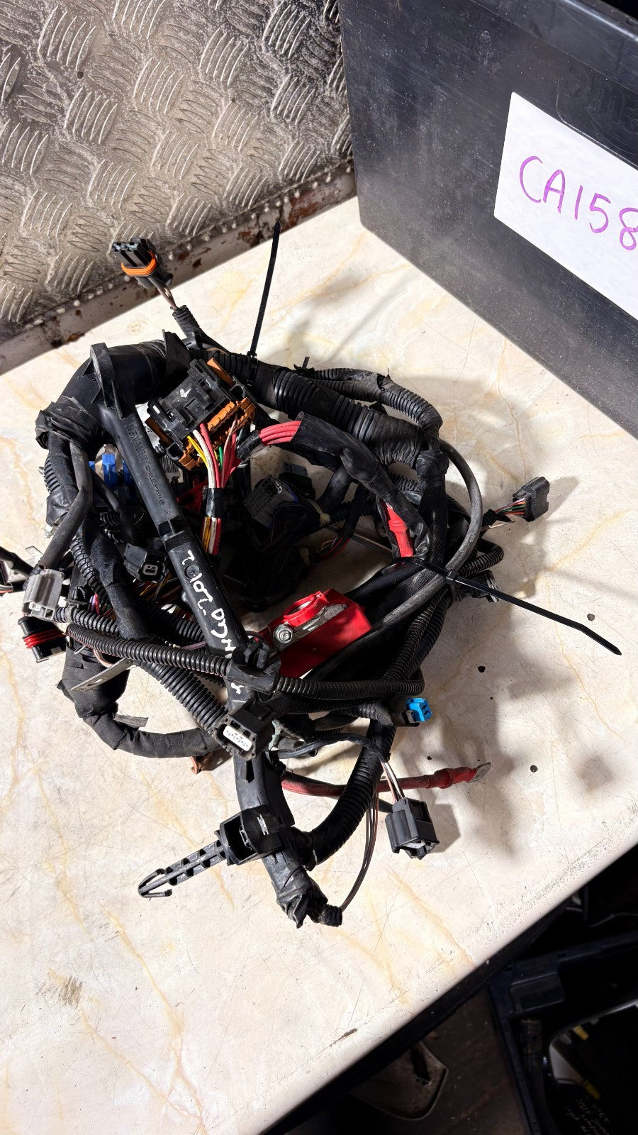 RENAULT TWINGO MK2 ENGINE WIRING LOOM 240118540R 2012