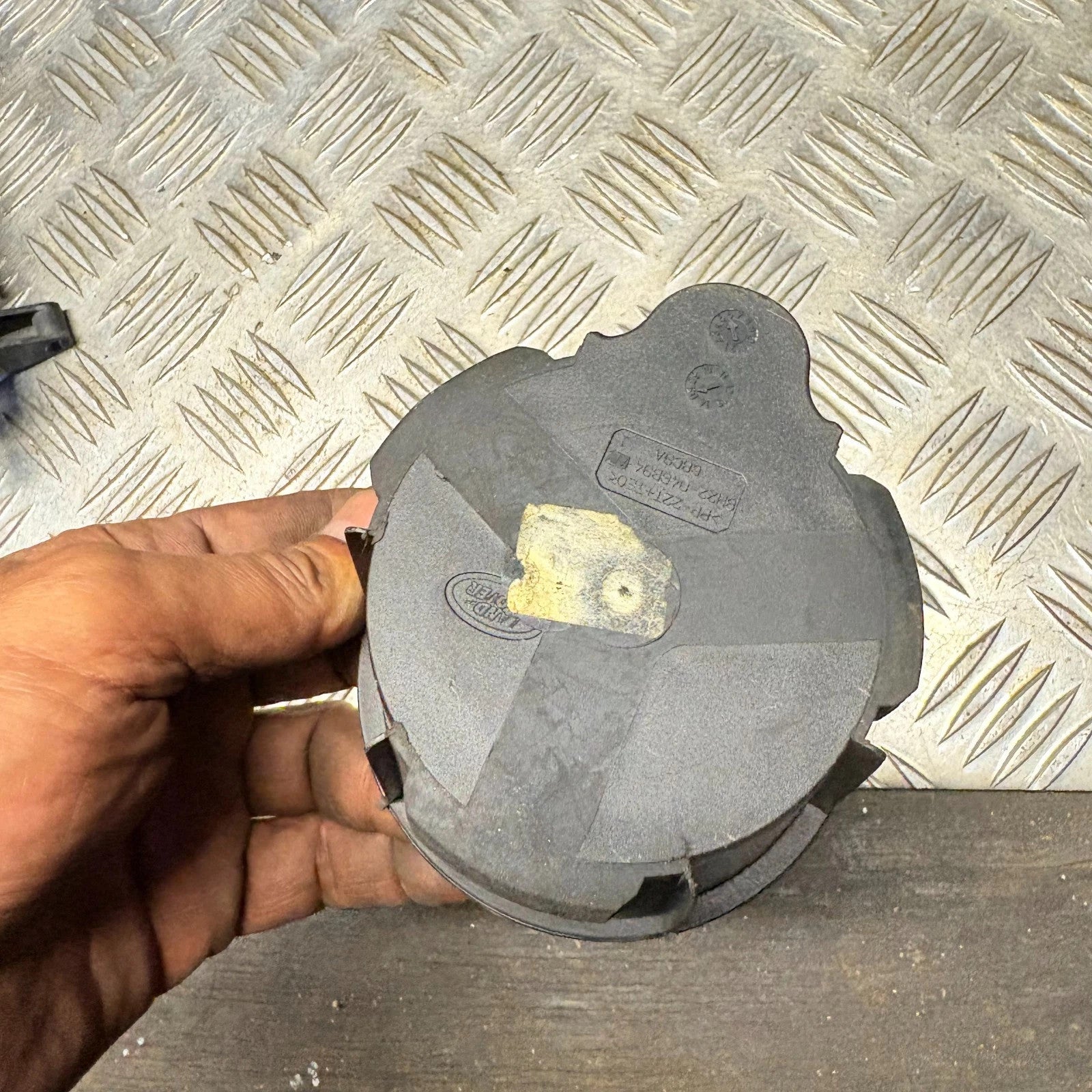 RANGE ROVER Centre Console Cup Holder 8H22-046B94AC