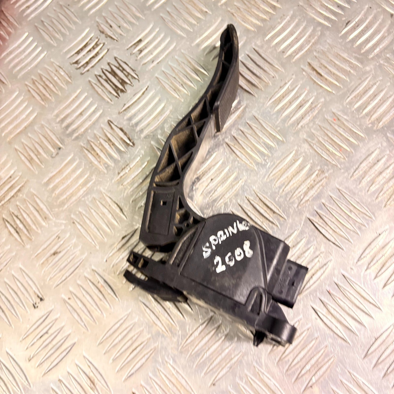 2008 MERCEDES SPRINTER 906 ACCELERATOR THROTTLE PEDAL F00C 3E2430