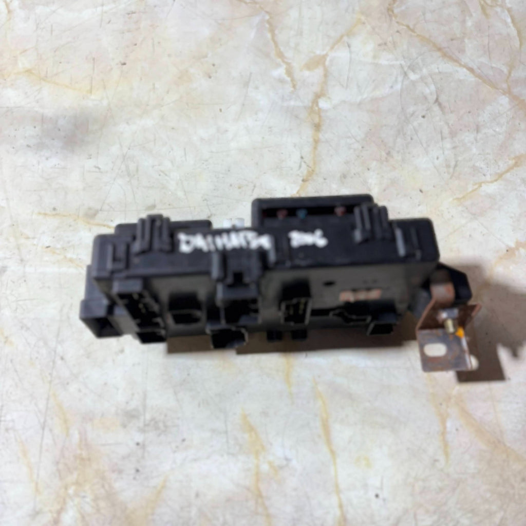 Daihatsu Fuse box 82600-87411 2000-2006