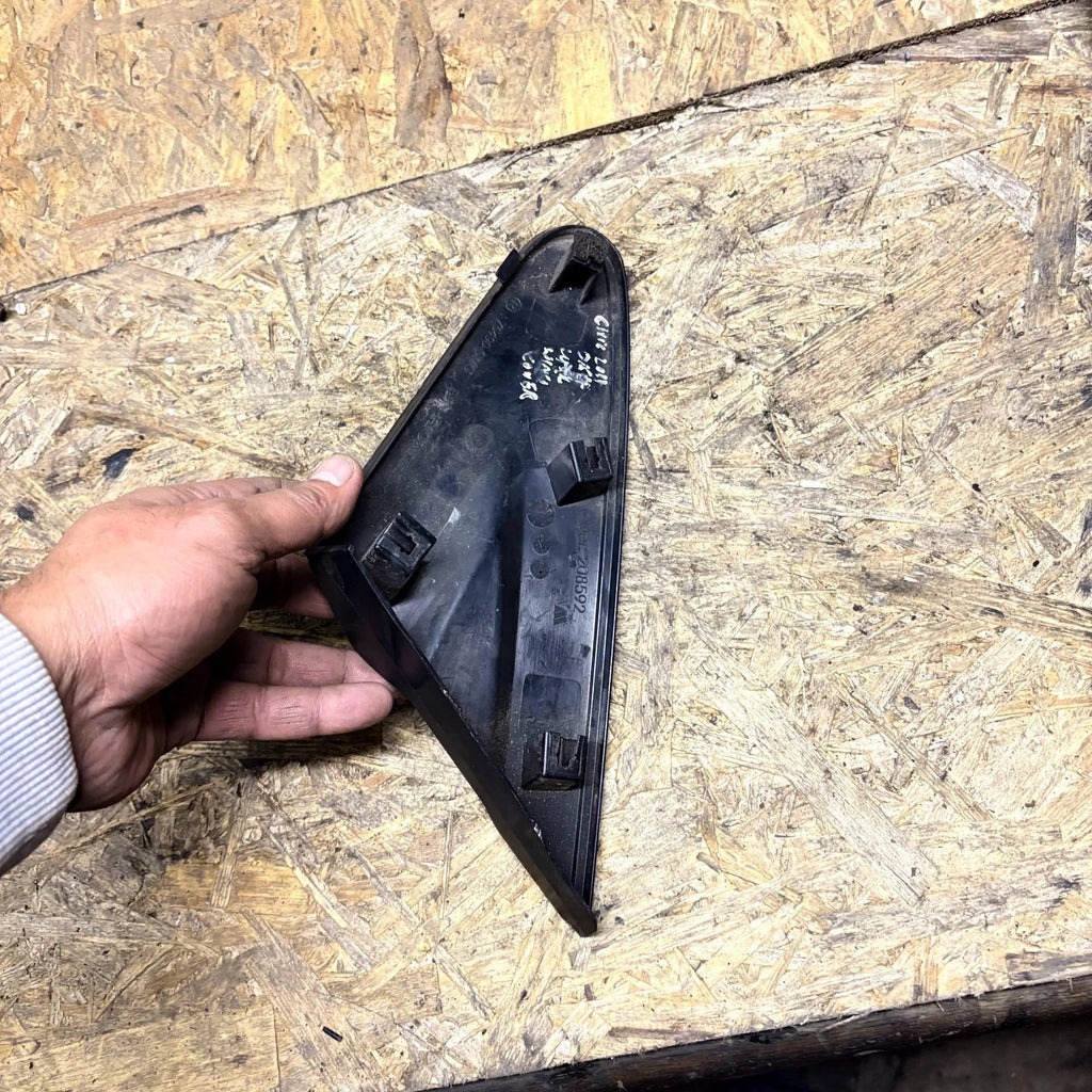 Honda Civic 2006-2011 OSF Wing Mirror Corner Trim Cover 75490-SMG-E01