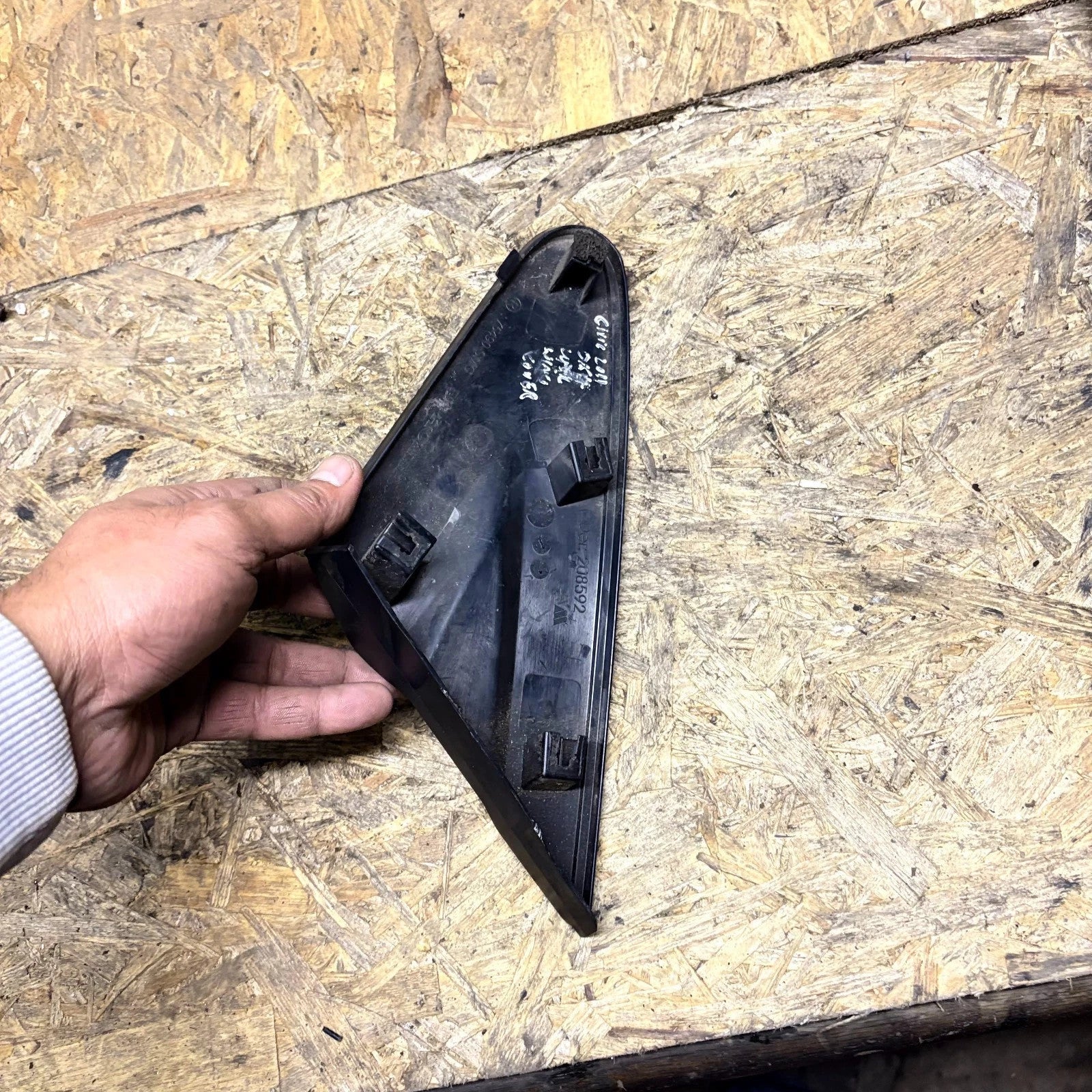 Honda Civic 2006-2011 OSF Wing Mirror Corner Trim Cover 75490-SMG-E01