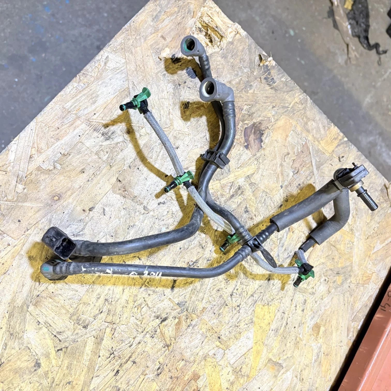 2011 PEUGEOT 308 FEELINE 1.6 HDI DV6C FUEL PIPE LINE