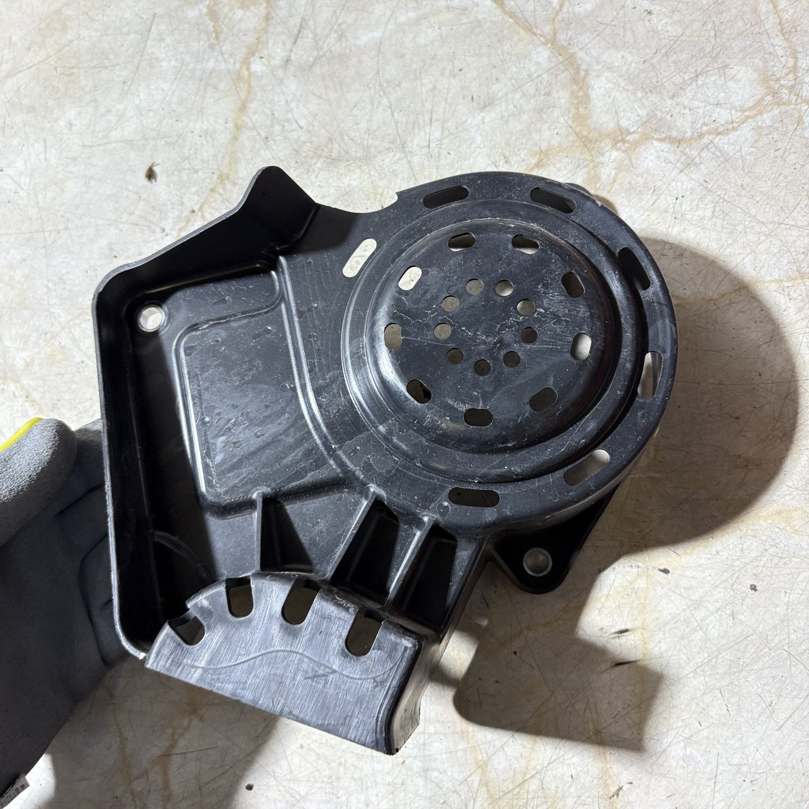 FORD FOCUS MK4 FIESTA ENGINE TIMING BELT WATER PUMP COVER GUARD 17-22 HA6Q6A247A
