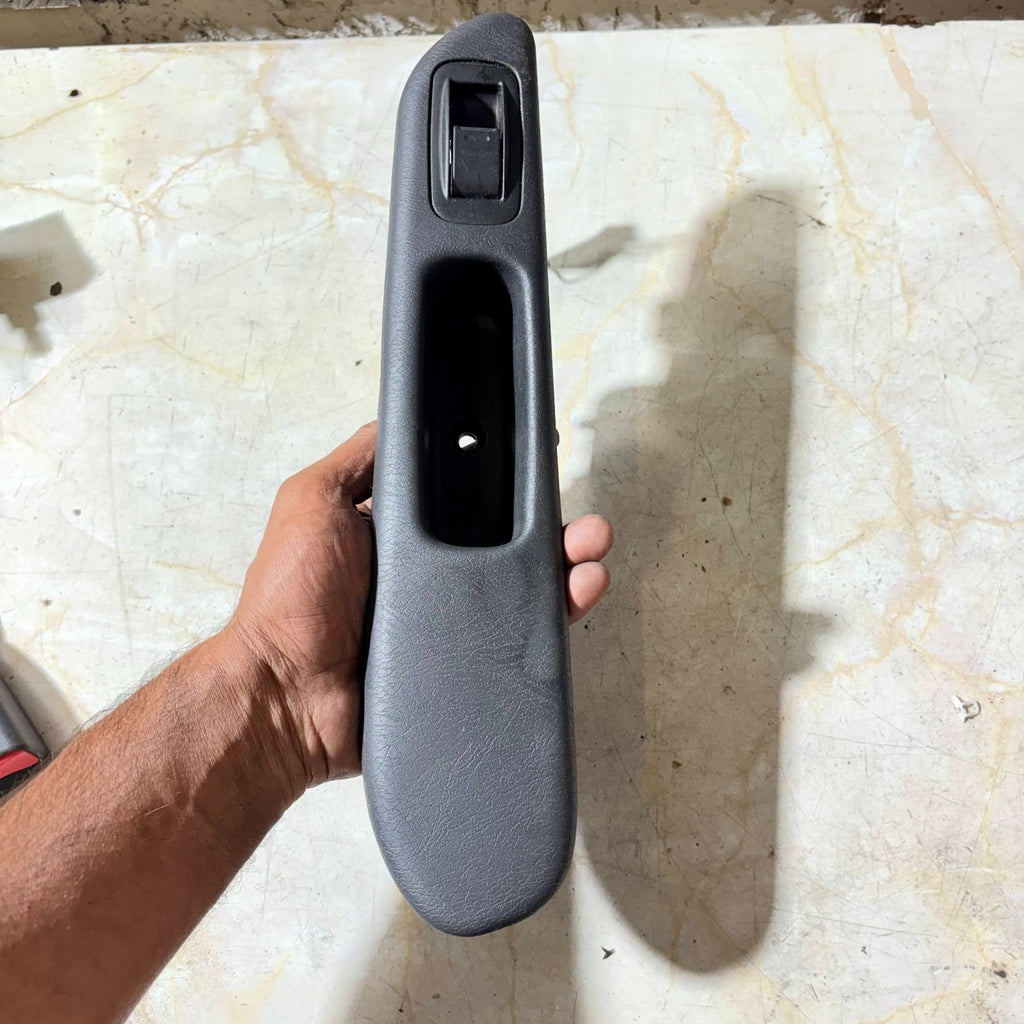 1997-2003 TOYOTA AVENSIS WINDOW SWITCH CONTROL 74251-05030