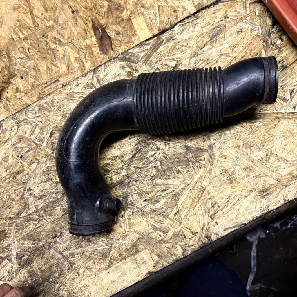 Peugeot 206 1.1 98-07 1.4 98-12 Airbox-Throttle Intake Hose 9625678980 144087