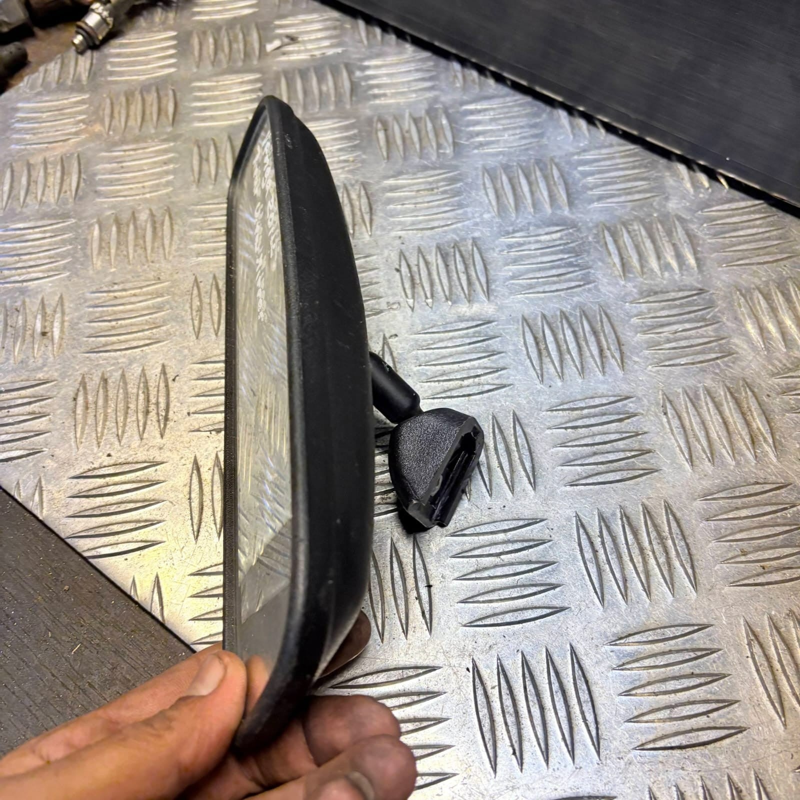 Kia Venga 2011 Interior Rear View Mirror 012143