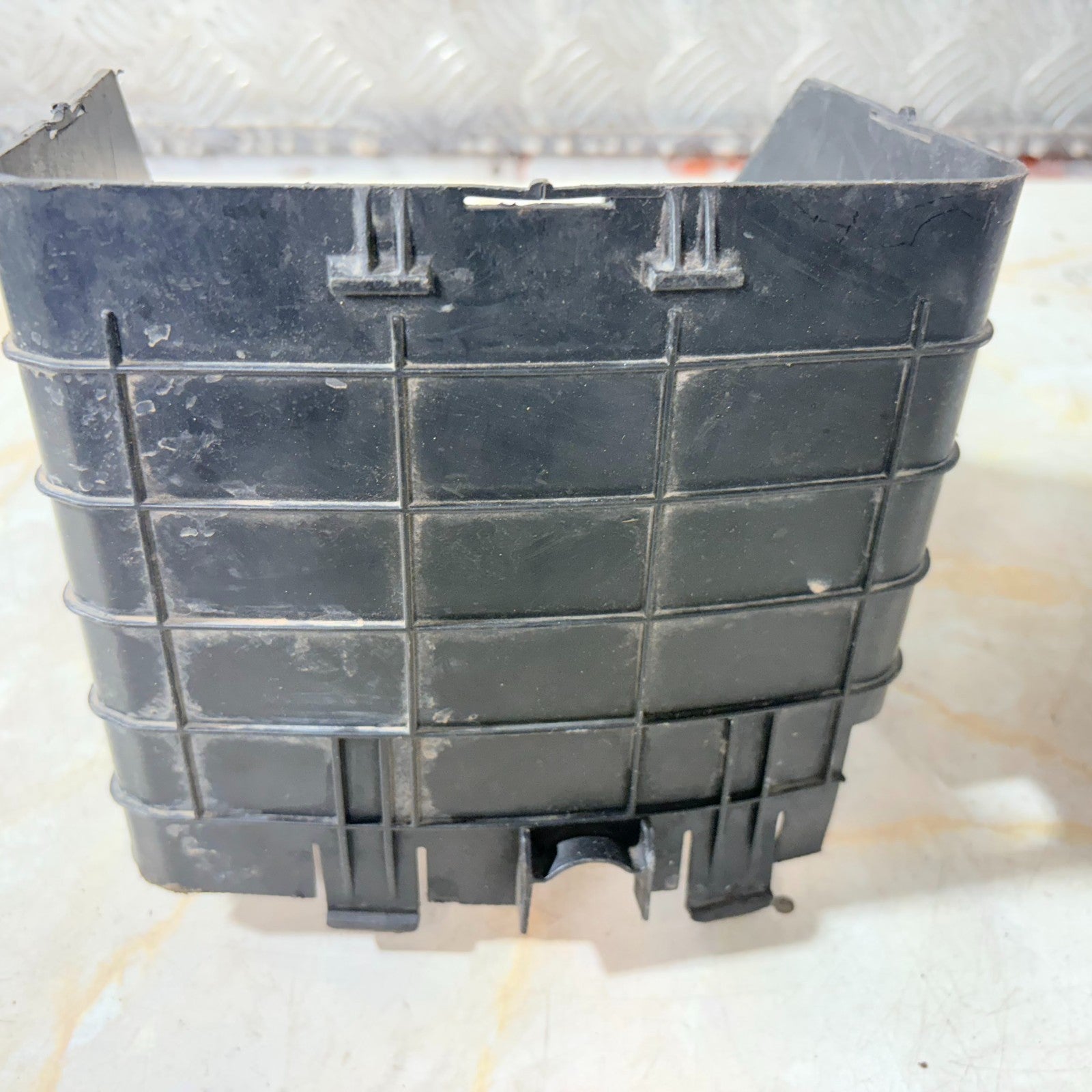 VW Passat B6 B7 3C 2006-2015 Battery Tray Half Cover Trim 3C0915336A 1K0915336B
