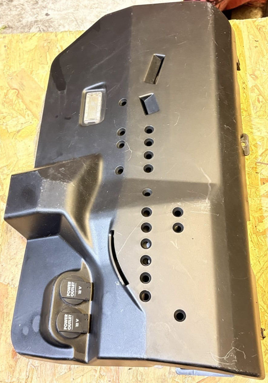 PORSCHE CAYENNE PASSENGER FRONT  SIDE UNDER DASH PANEL 7L5815173A 2004