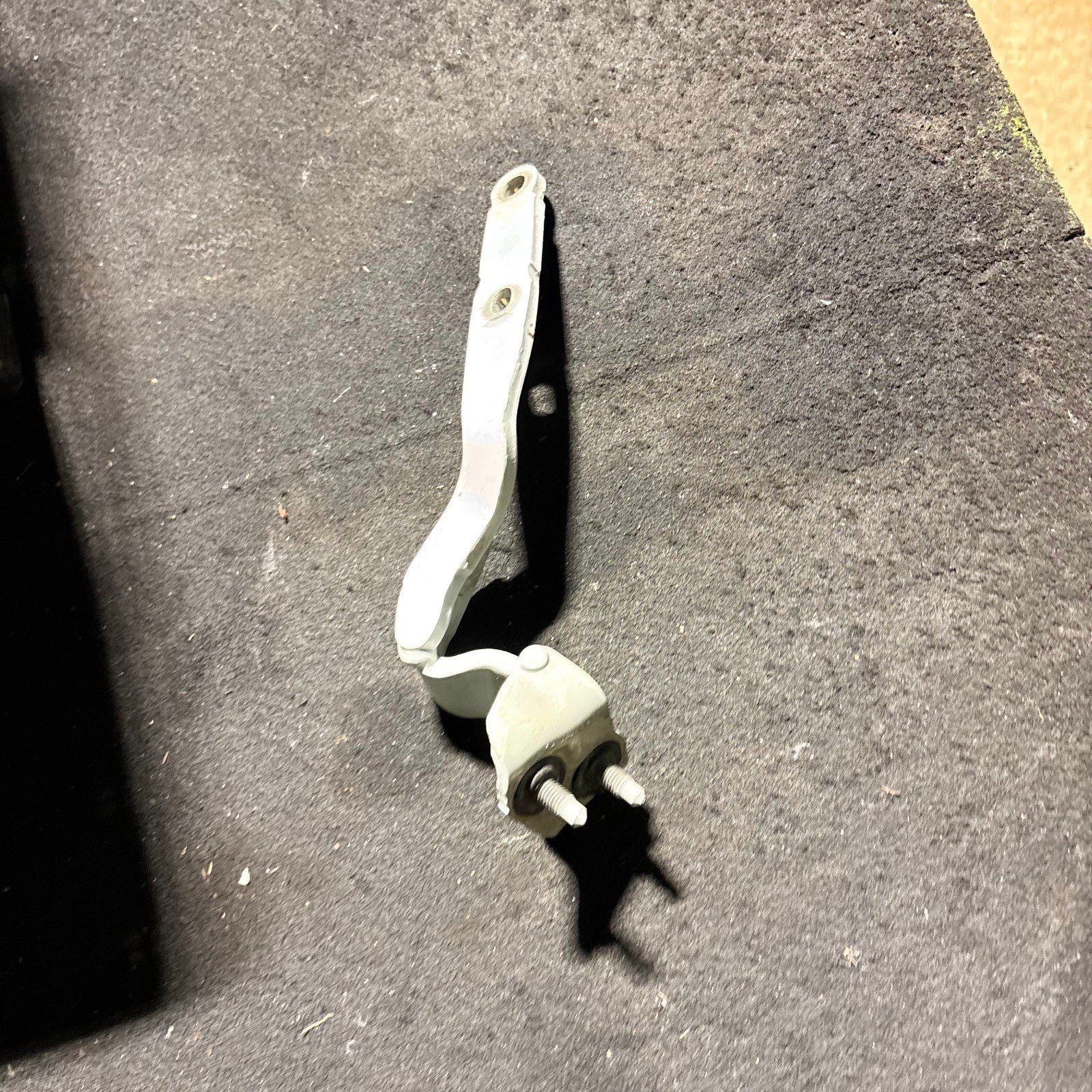 Rear Hood Hinges for Audi A1 2016 OSR