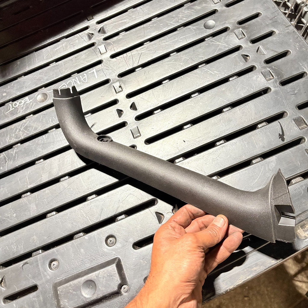 MINI COOPER MK2 2006-2013 BOOT TAILGATE PANEL TRIM 7148910