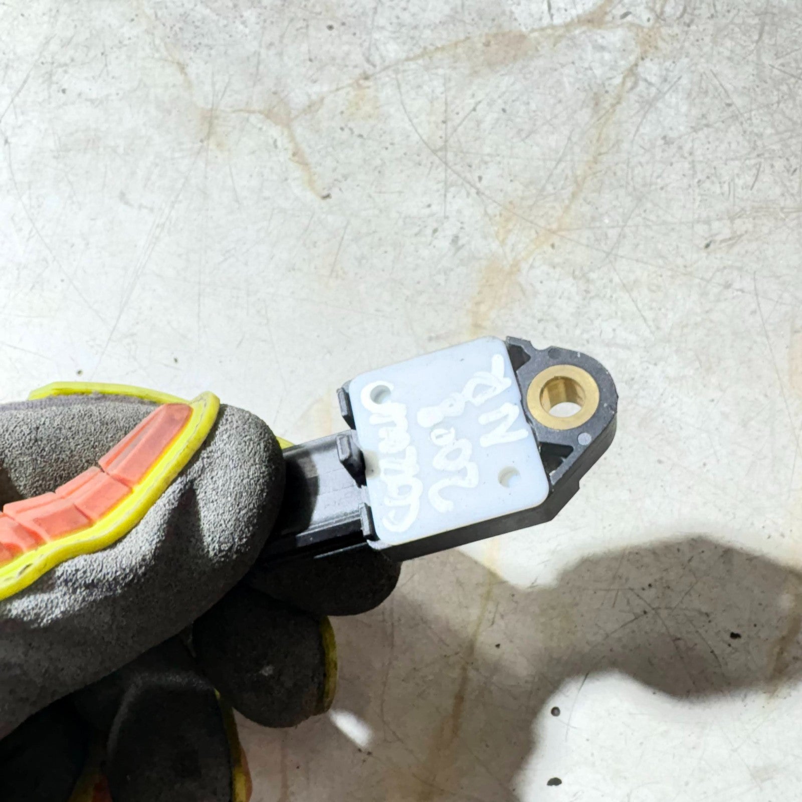 2008 TOYOTA COROLLA VERSO AIRBAAG CRASH SENSOR 89831-0W040