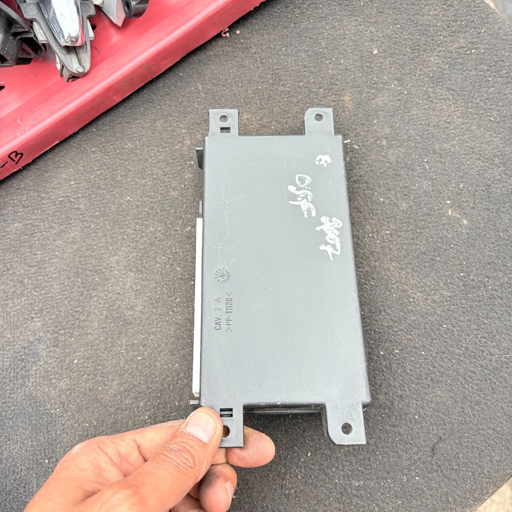 Jaguar S Type 2004-2008 Driver Front Right Door Control Module 4R8313C791BB