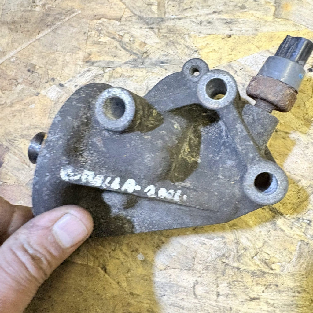Toyota Avensis Oil Filter Housing 2.0 D4D 2001 Rhd