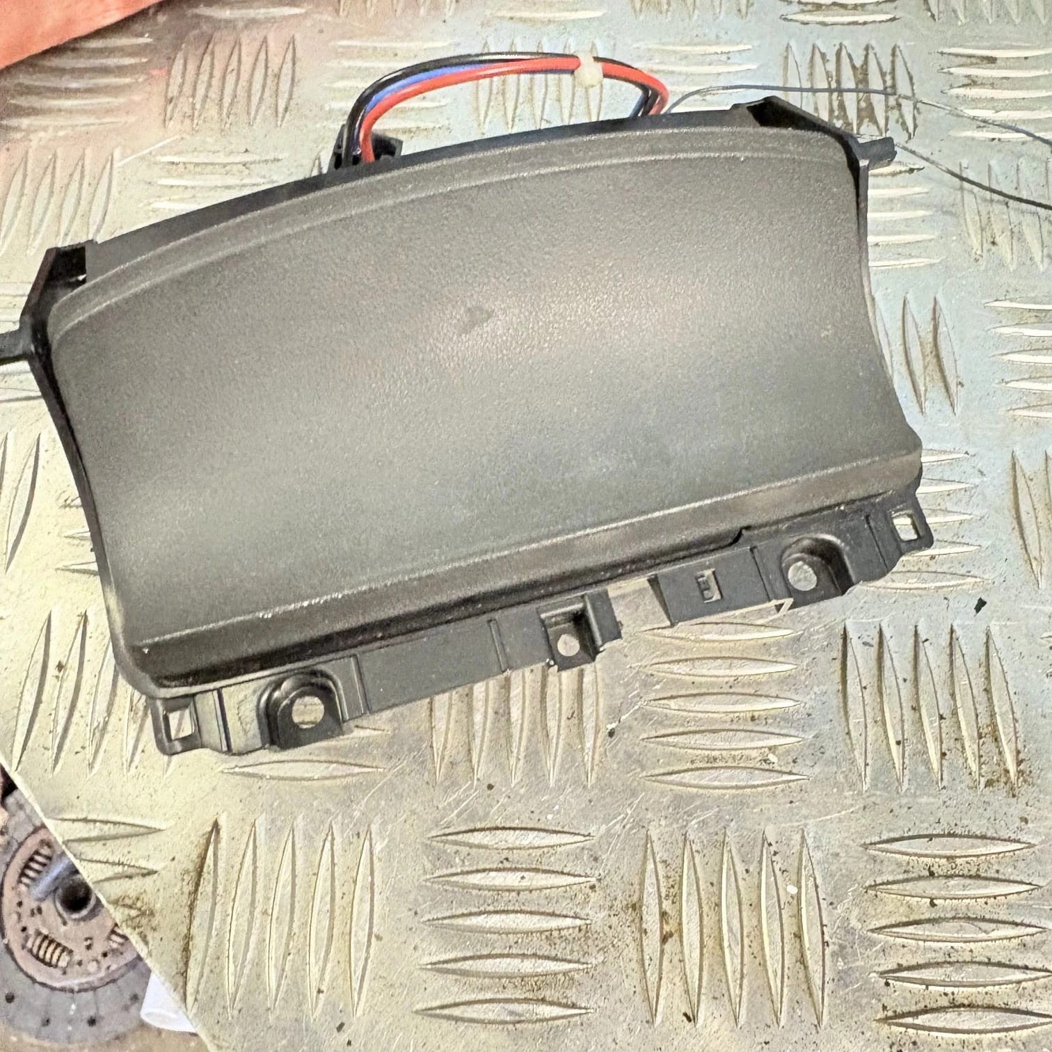 VW Lupo 1999-2006 / Polo 6N2 2000-2002 Centre Console Ashtray 12V 6X0857309B