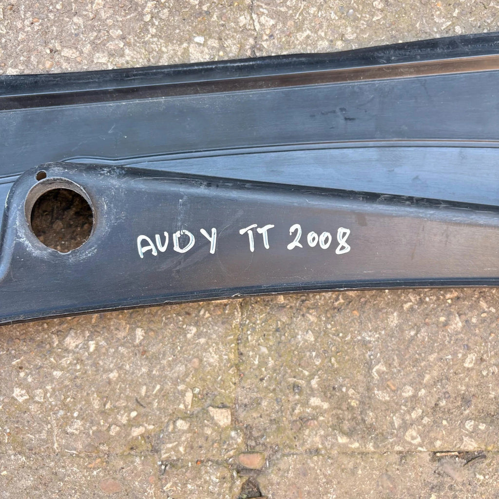 Audi TT MK2 8J 06-14 Engine Scuttle Panel Water Deflector Flap Cover 8J2819401
