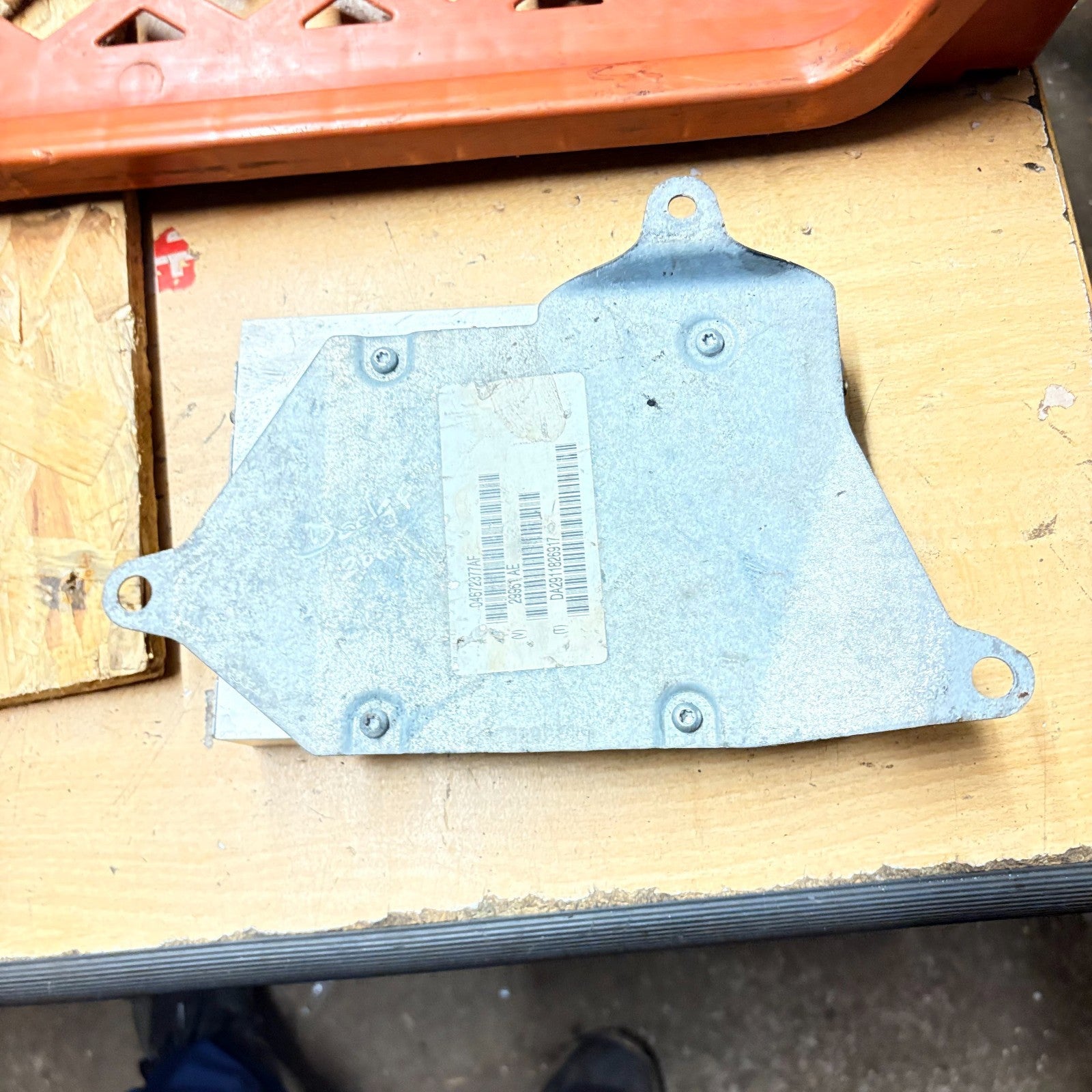 Dodge Caliber 2006 Amplifier Audio Control Module 04672377AF