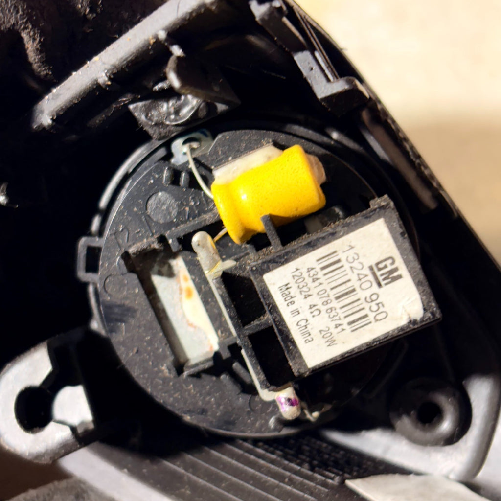 VAUXHALL INSIGNIA SPEAKER TWEETER N/S LEFT DOOR 13240 950 2009-2015