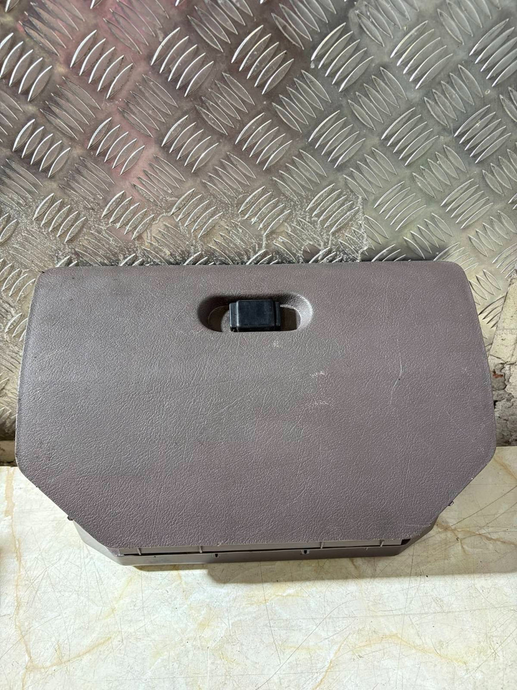 Renault Master Movano 2001 Glove Box Trim Surround Storage 7700841117