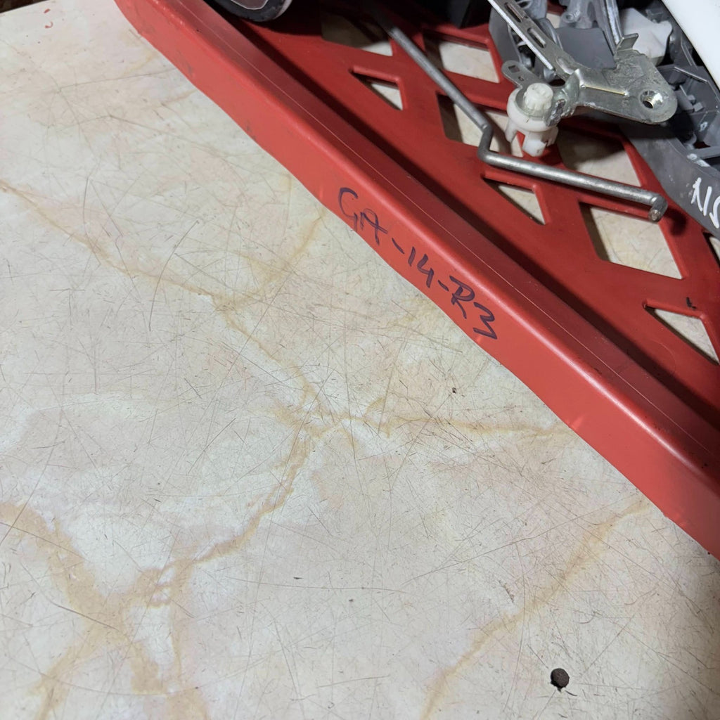 Volkswagen Polo 2003-2009 Rear Windscreen Wiper Arm