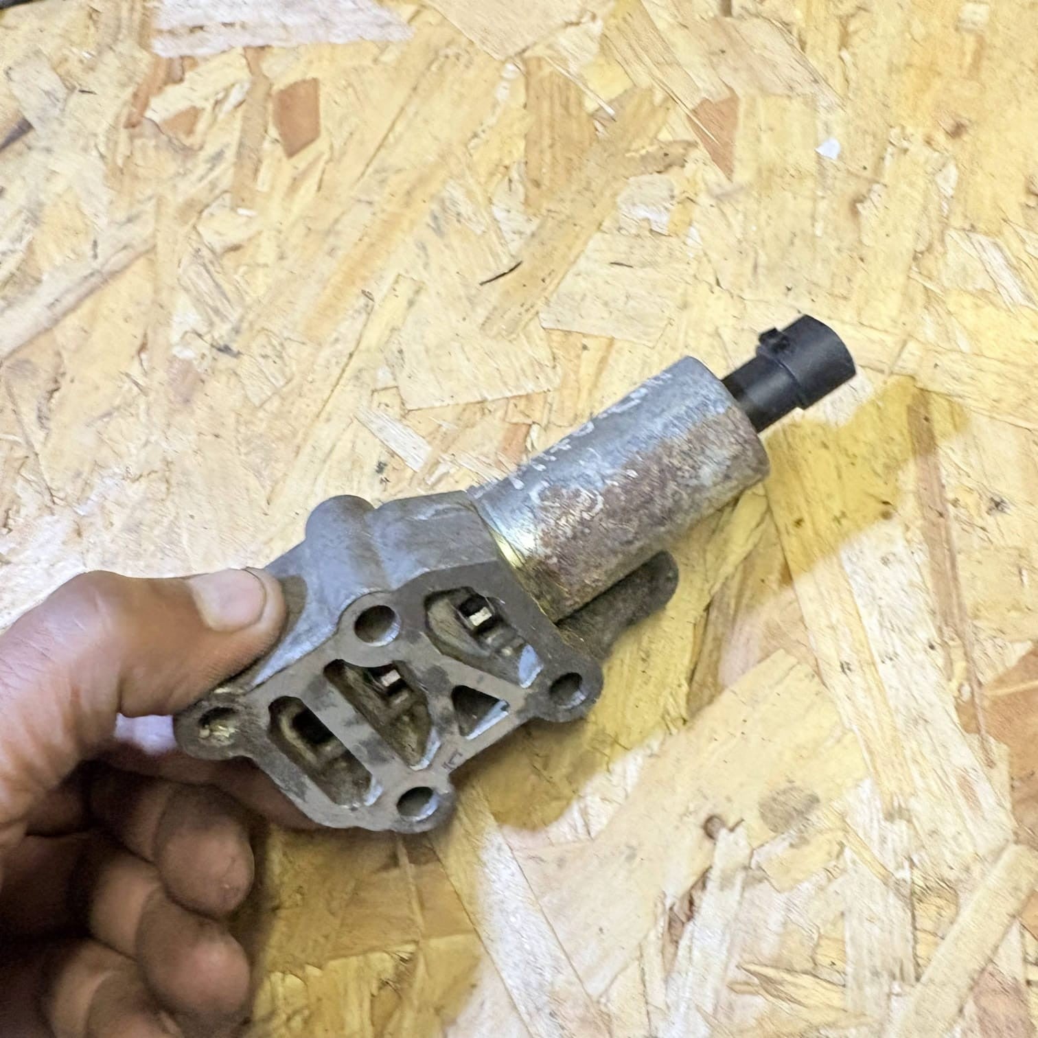 ALFA ROMEO MITO 2011 1.4 16V PETROL EGR CAMSHAFT VALVE 55194046