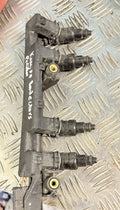 Renault Clio II Phase 2 1.2 Petrol Fuel Injector Rail/Injection Bar 7700114546