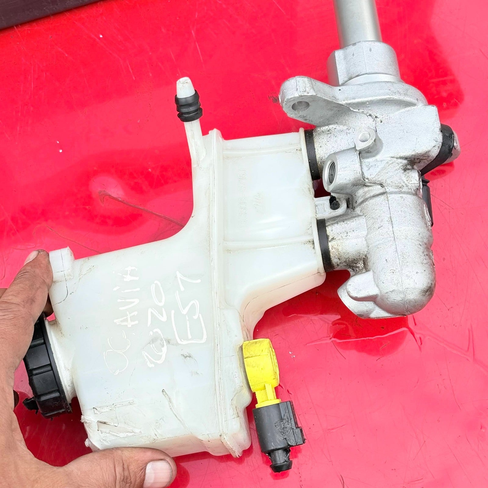 2020 SKODA OCTAVIA BRAKE MASTER CYLINDER 03 3508-9180.1
