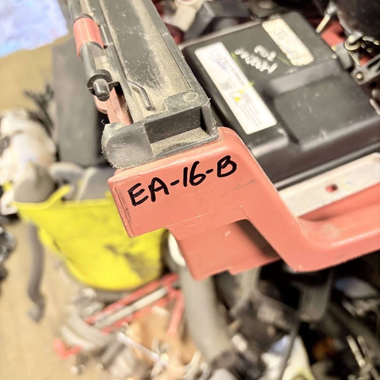 Mazda 6 Engine Control Unit ECU 2.2D Diesel 2010 GH2 Facelift R2BG18881A