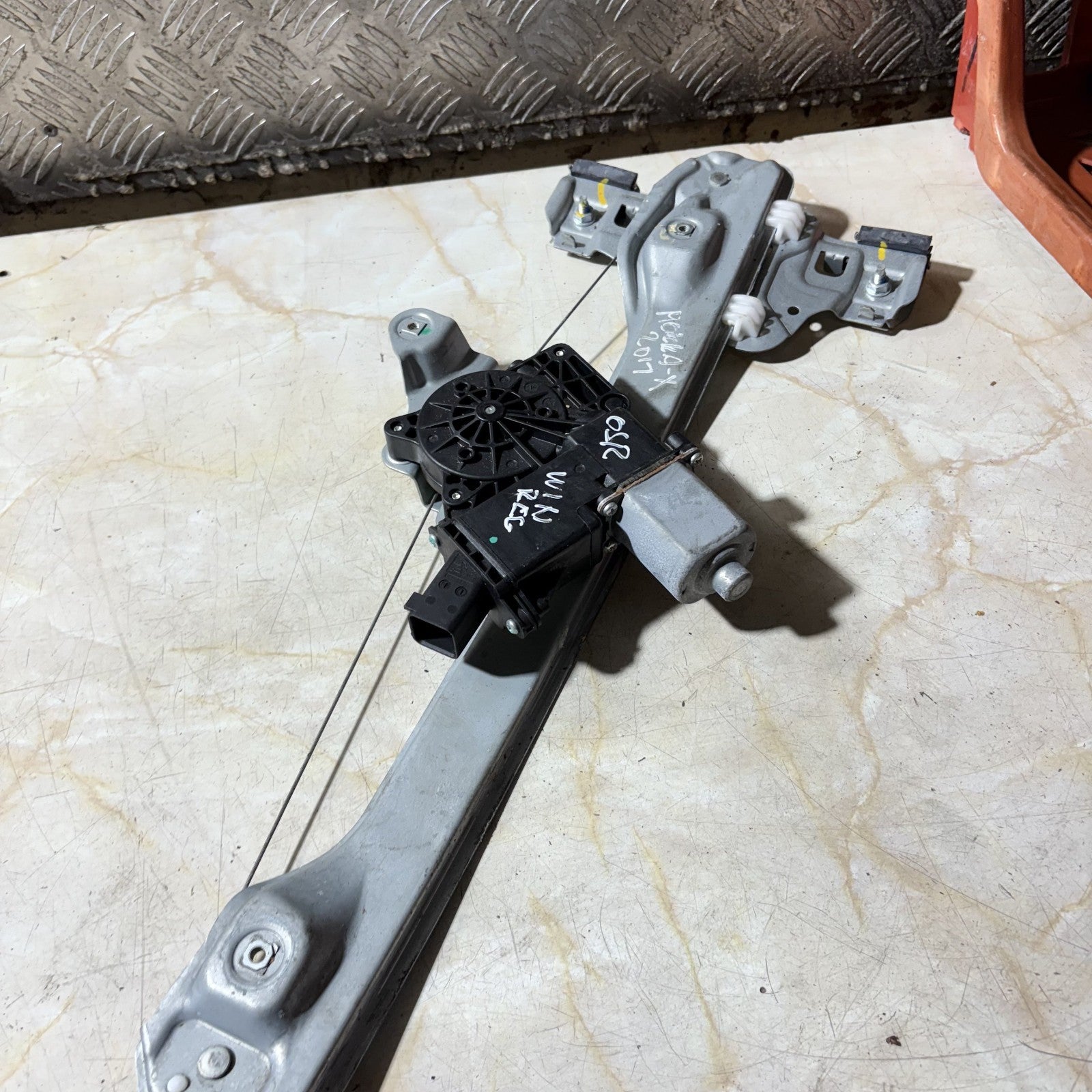 Vauxhall Mokka/Mokka X 2012-2019 Rear Right Window Regulator Motor 98910-SUV20