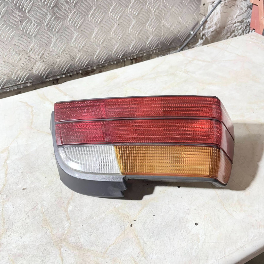 BMW E36 Coupe 1991 Left Rear Tail Light 1393333