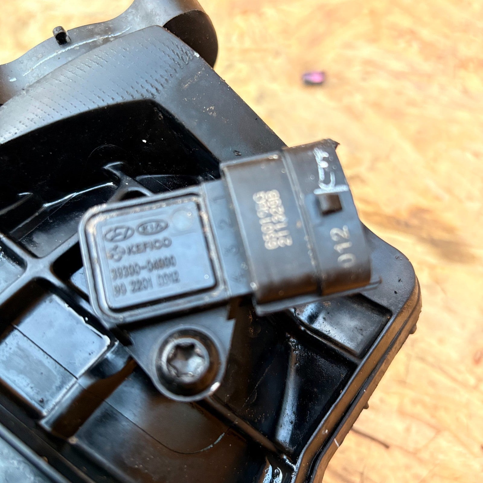 Hyundai i10 MK2 1.0 Petrol Intake Manifold + MAP Sensor 2014-2018 39300-04000