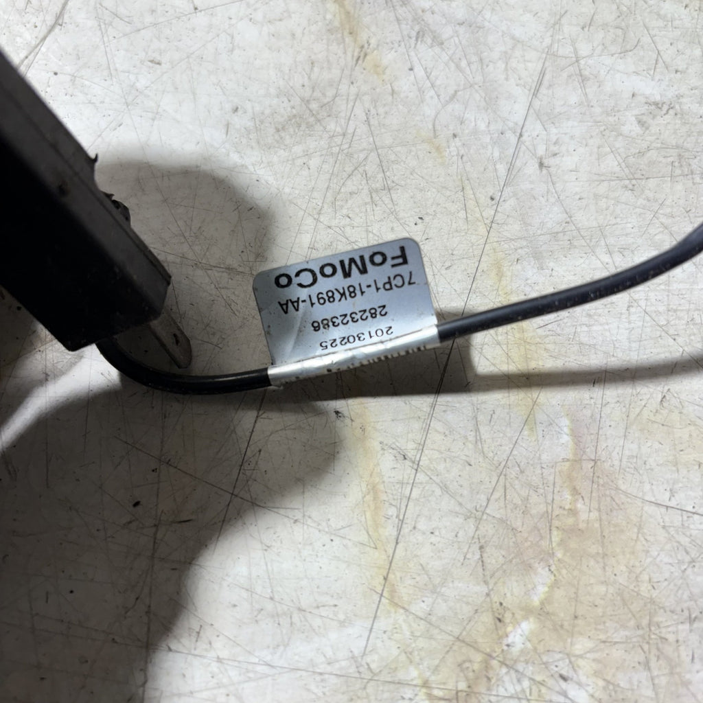 FORD FOCUS Antenna Aerial Amplifier 28232386