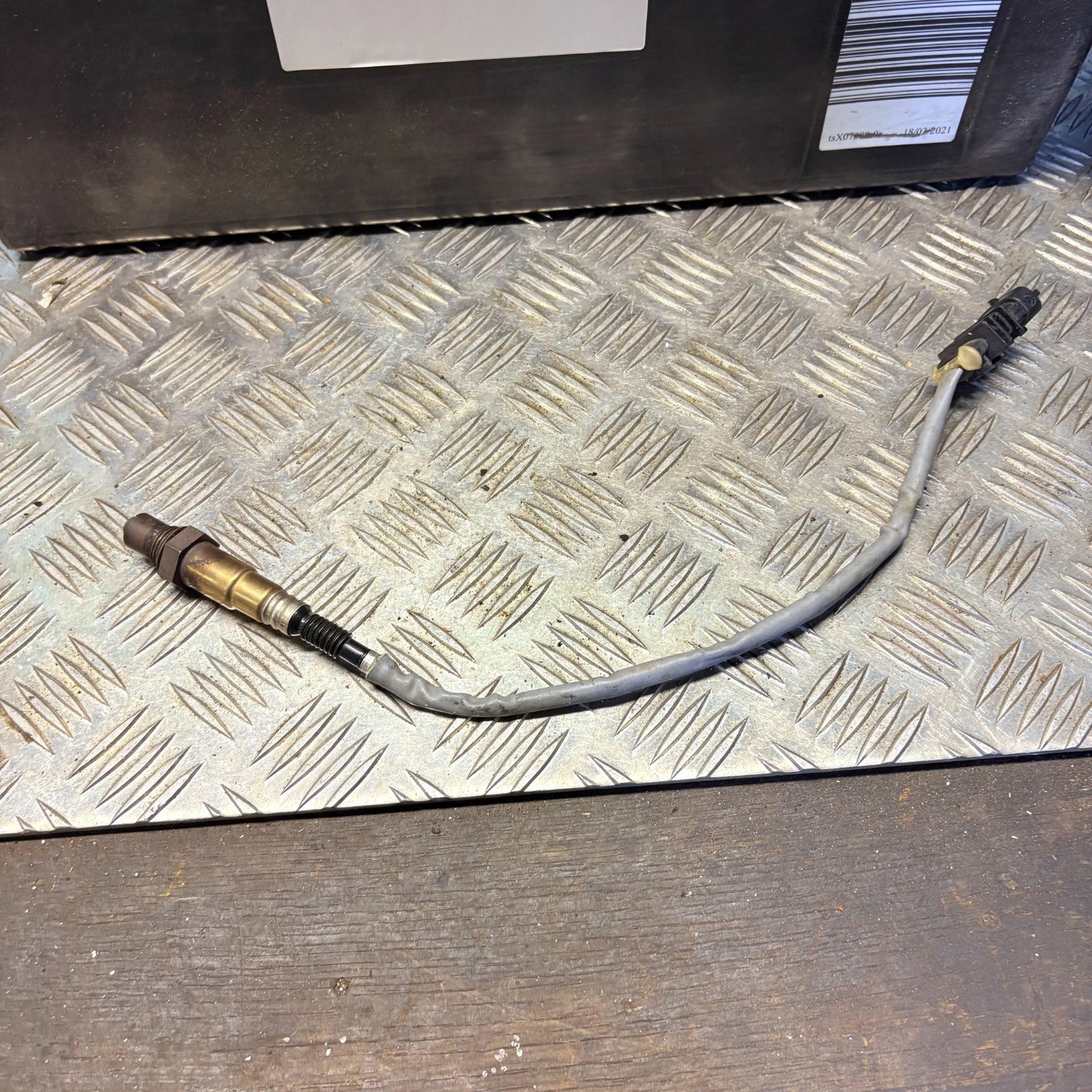 Volkswagen Tiguan 2007-2016 Lambda Oxygen Sensor 5-Pin 0 258 010 121